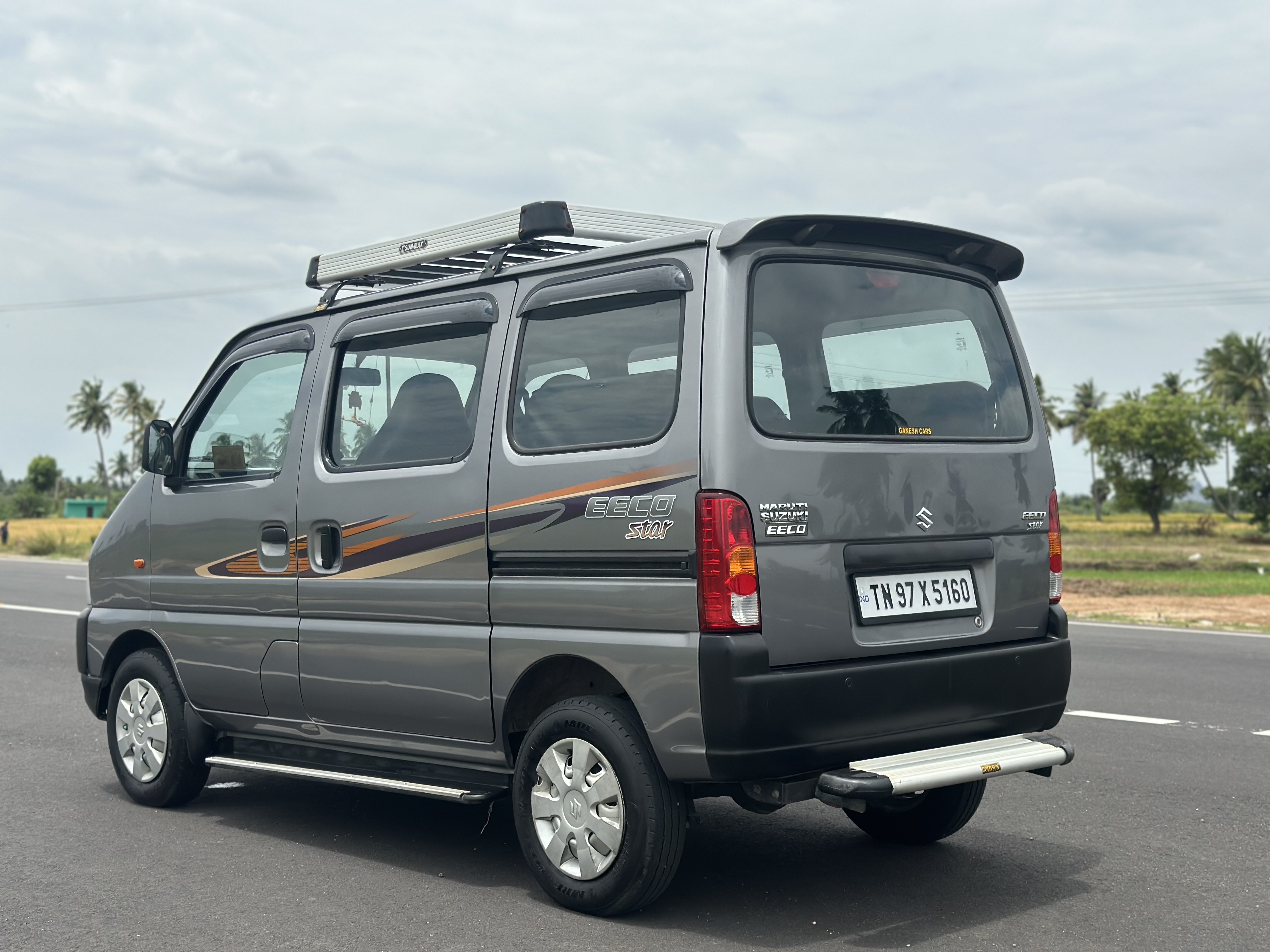 Maruti Suzuki Eeco - Image 4