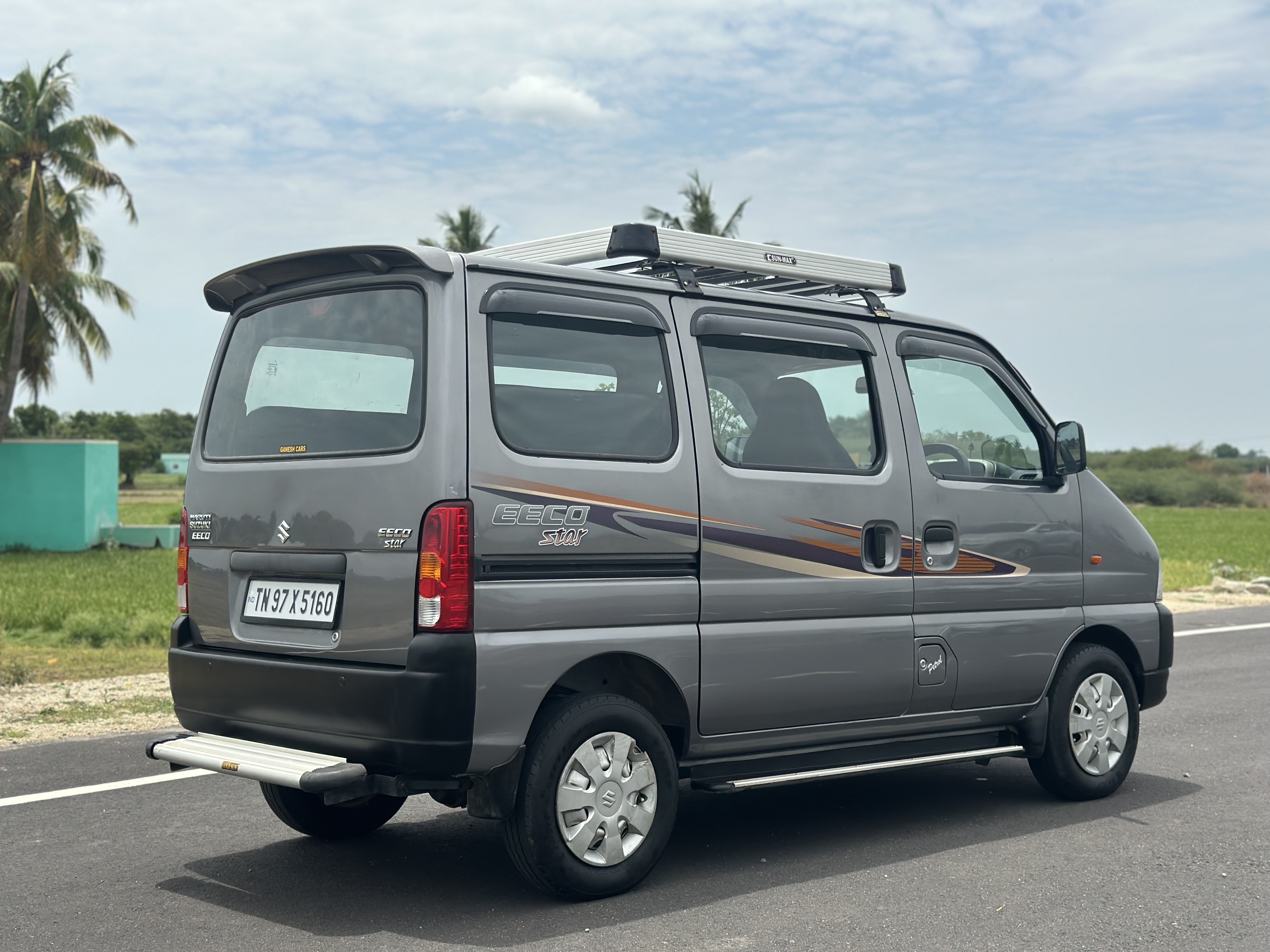 Maruti Suzuki Eeco - Image 6