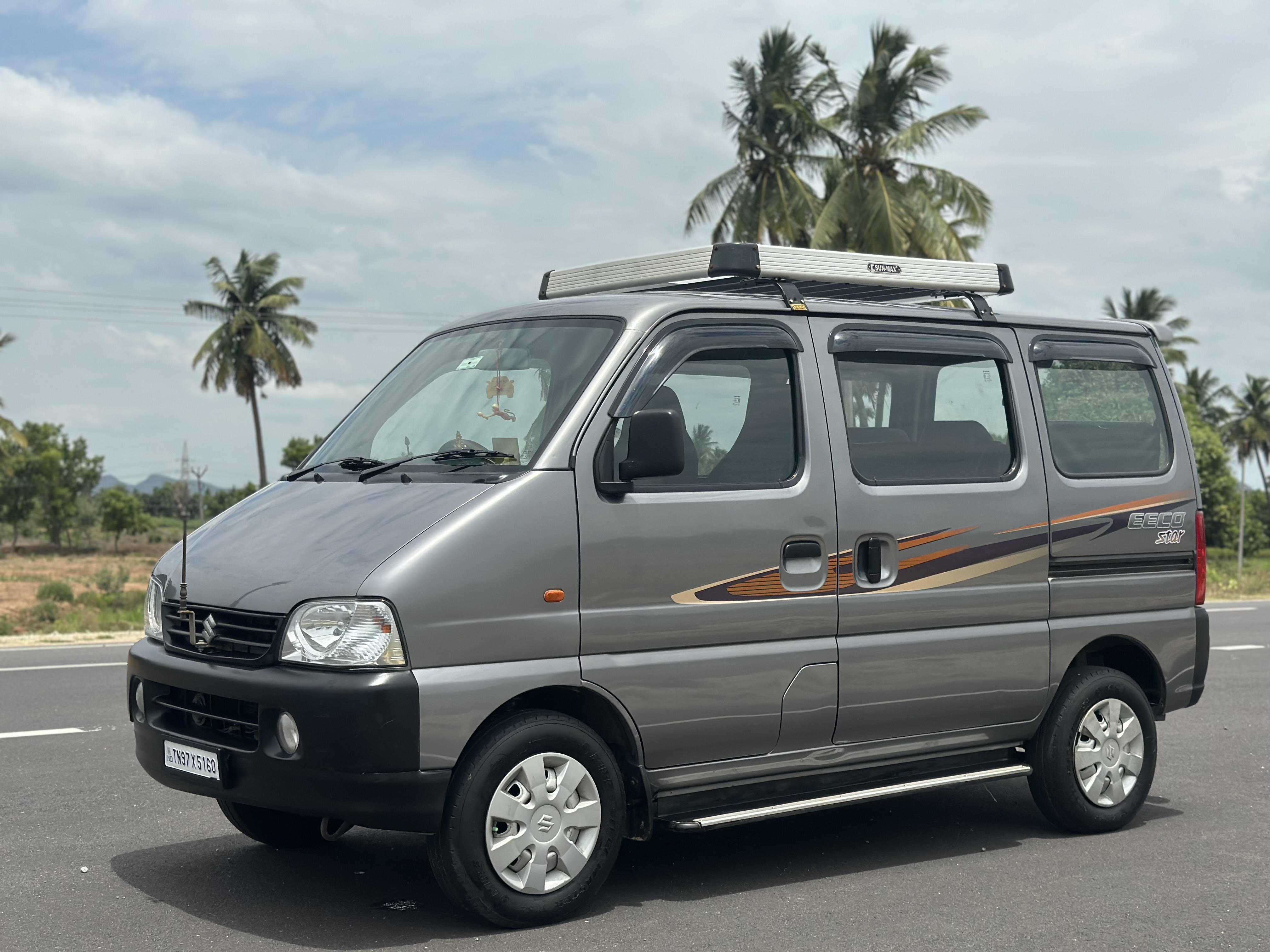 Maruti Suzuki Eeco - Image 2