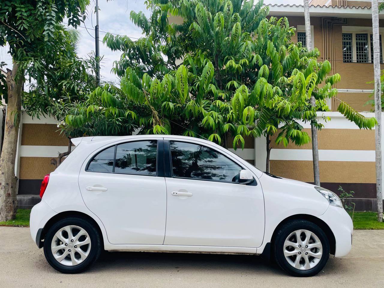 Nissan Micra Active - Image 5