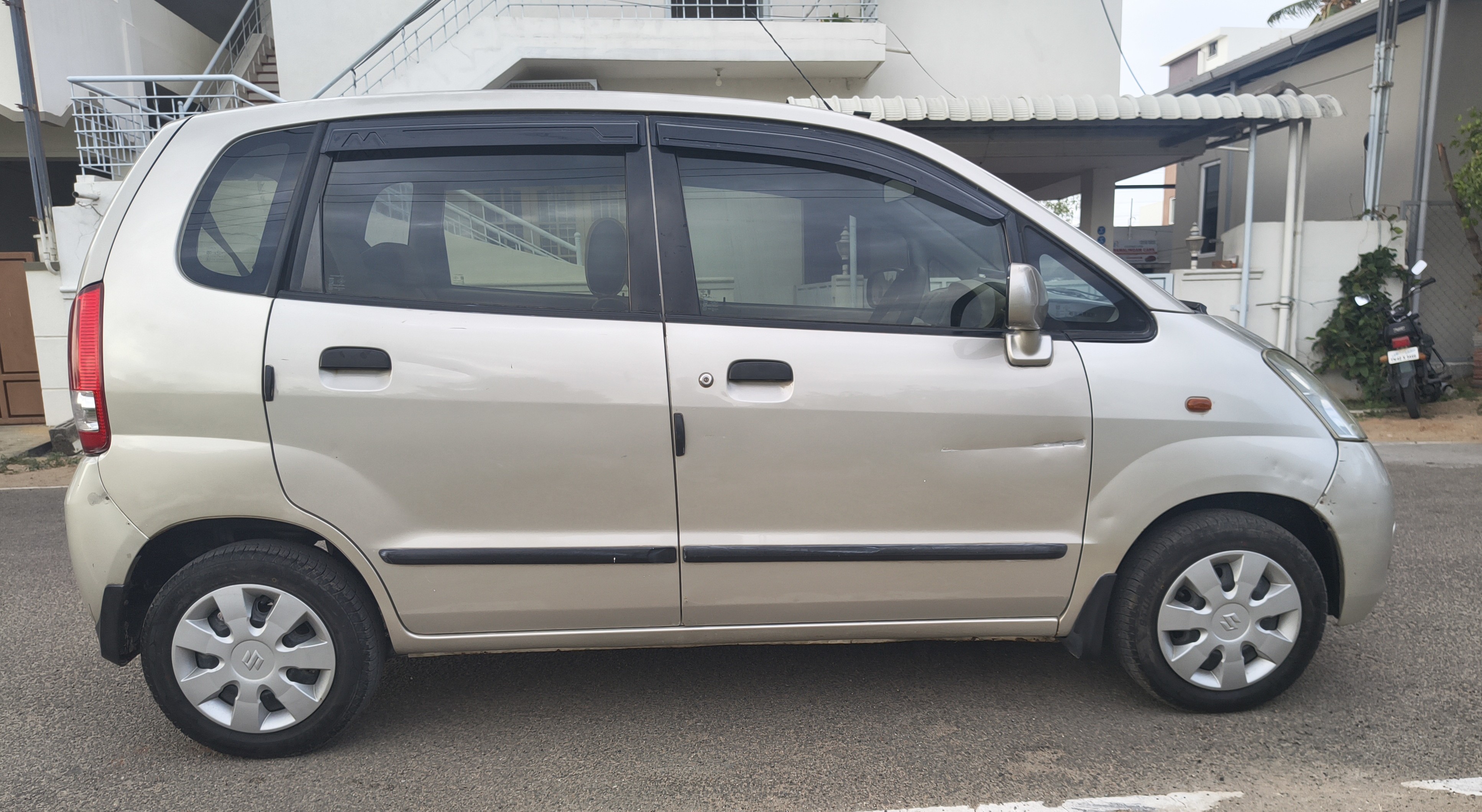 Maruti Suzuki Zen Estilo - Image 6