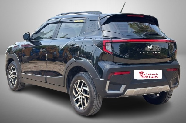 Mahindra XUV 3XO - Image 8