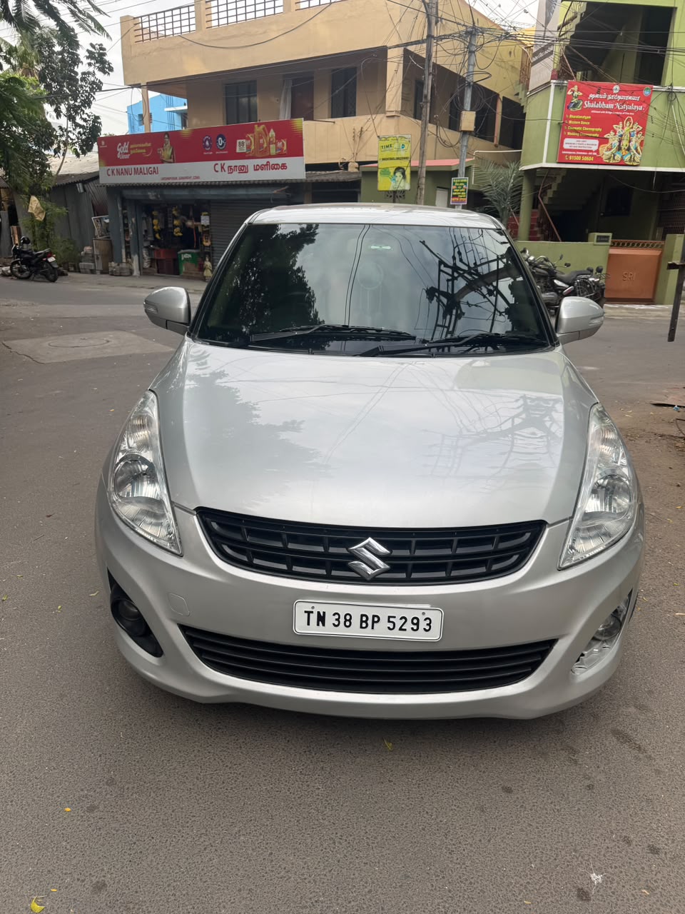 Maruti Suzuki Swift dzire