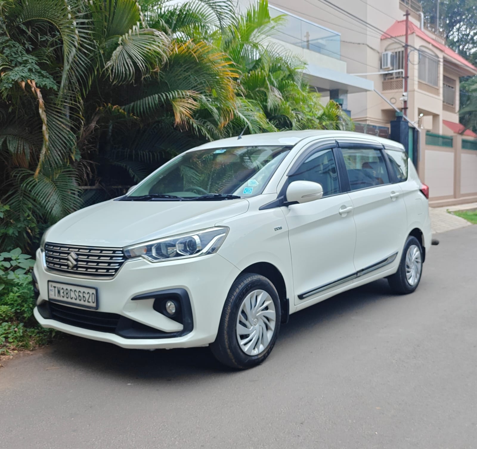 Maruti Suzuki Ertiga - Image 4