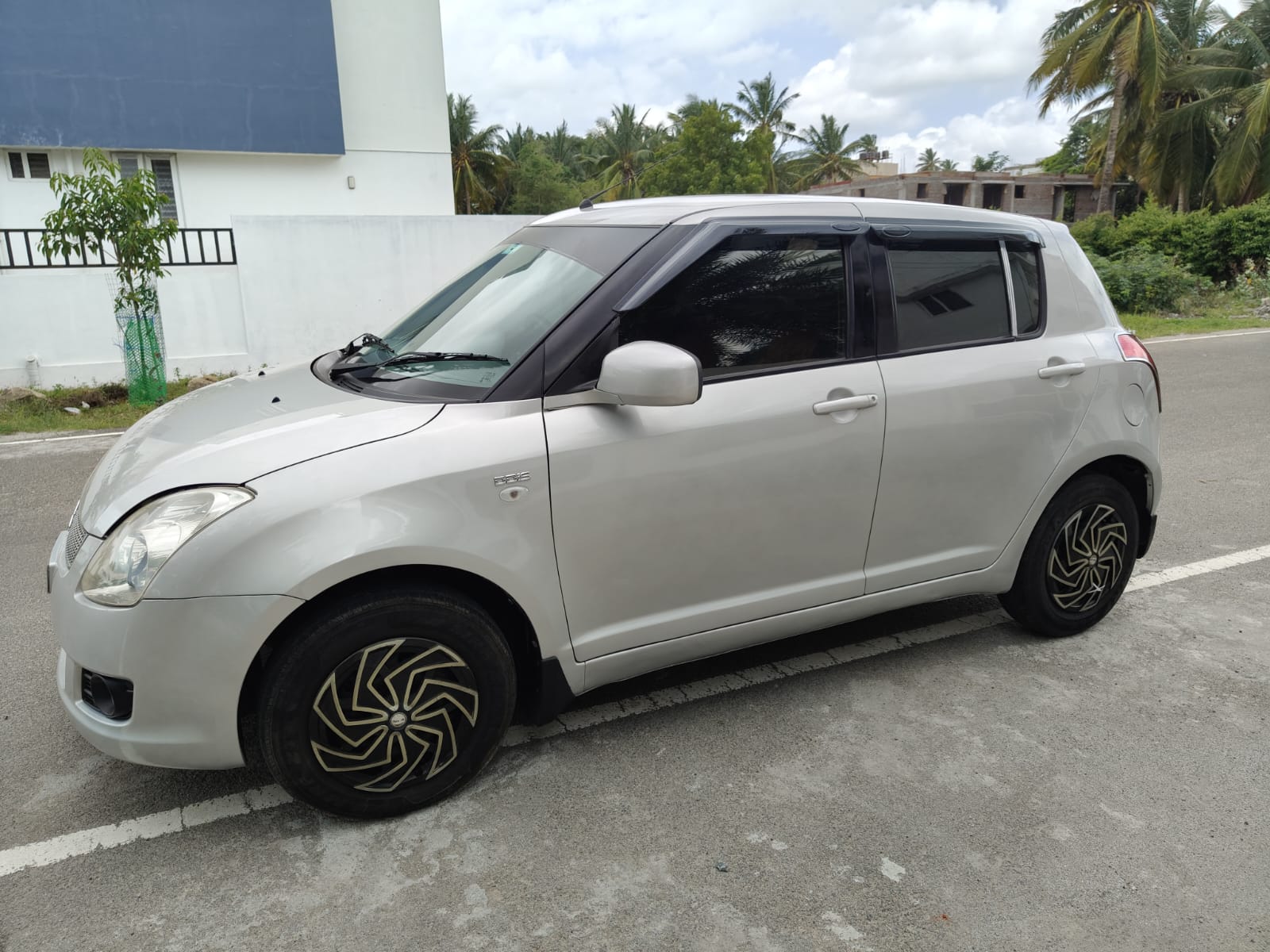 Maruti Suzuki Swift - Image 5