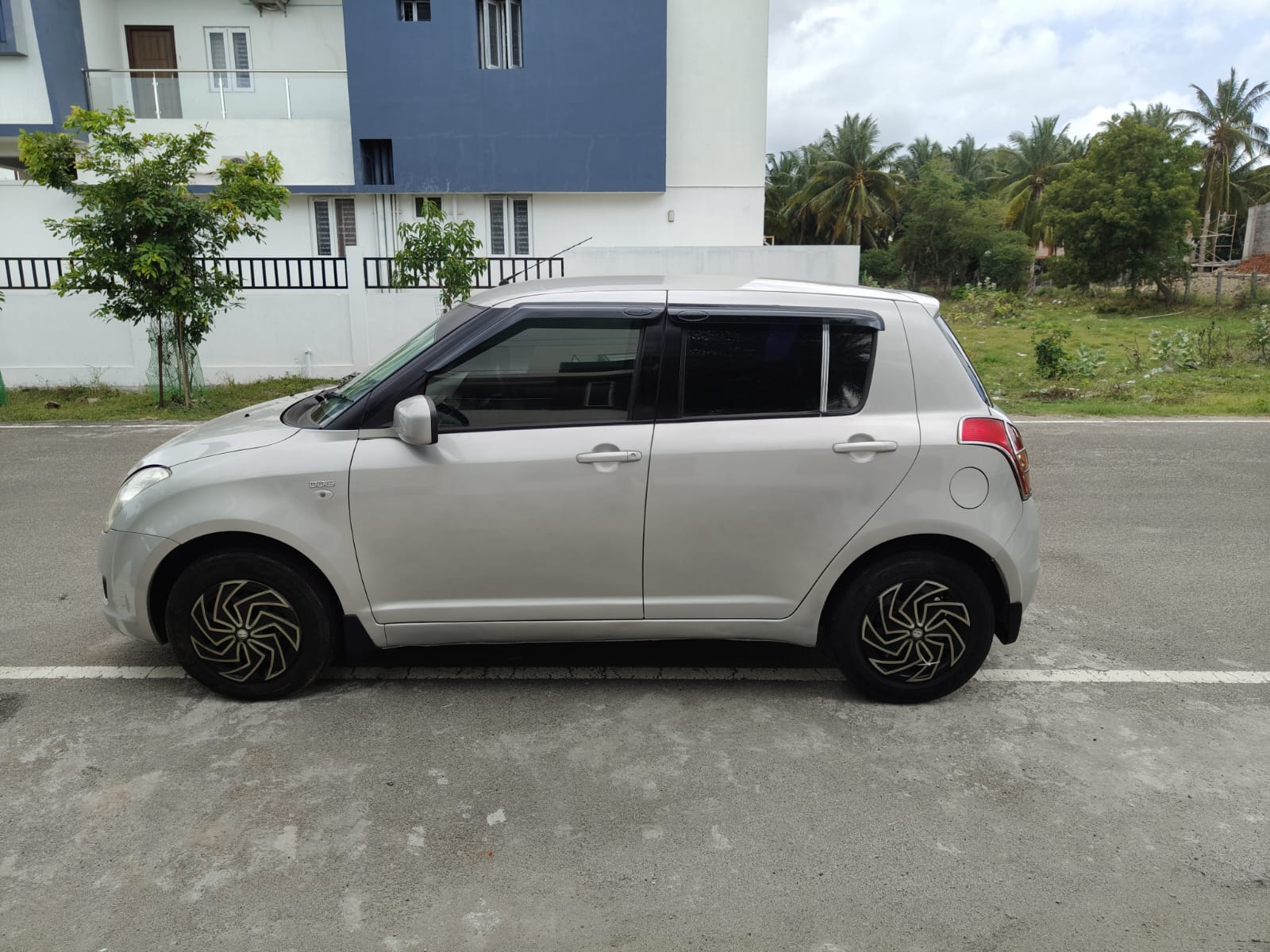 Maruti Suzuki Swift - Image 7