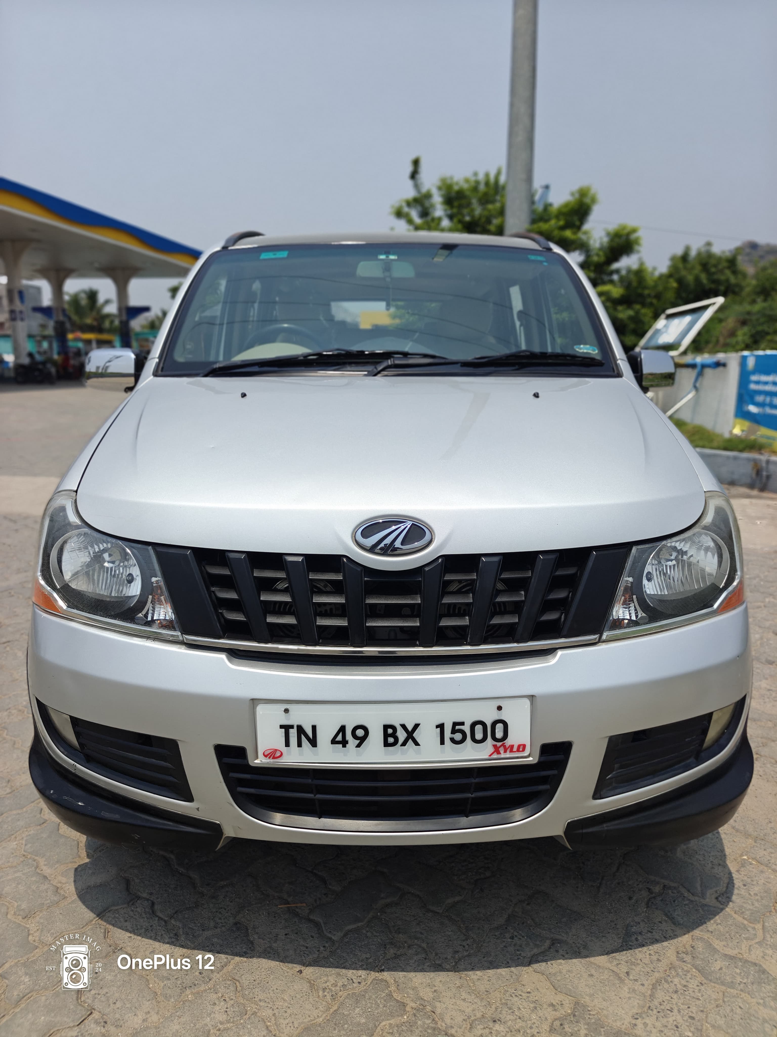 Mahindra Xylo