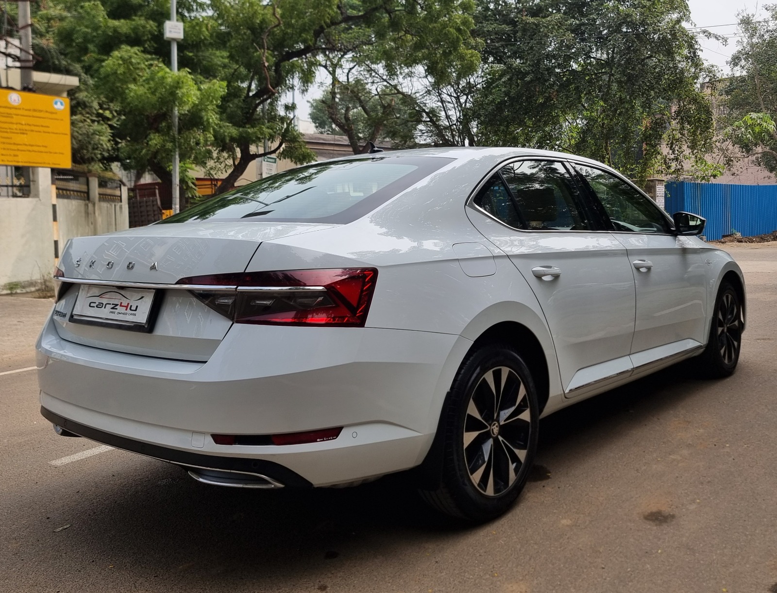 Skoda Superb - Image 5