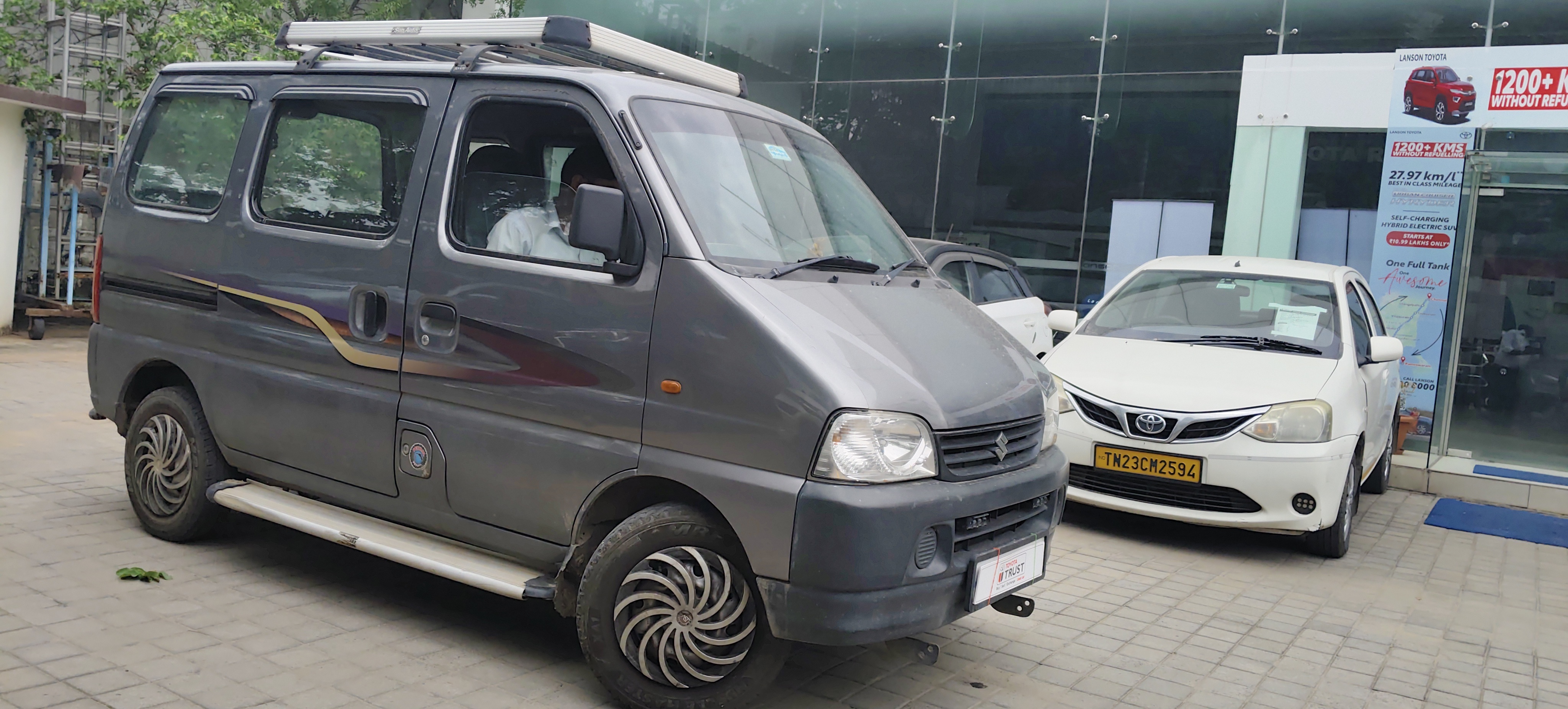 Maruti Suzuki Eeco - Image 3