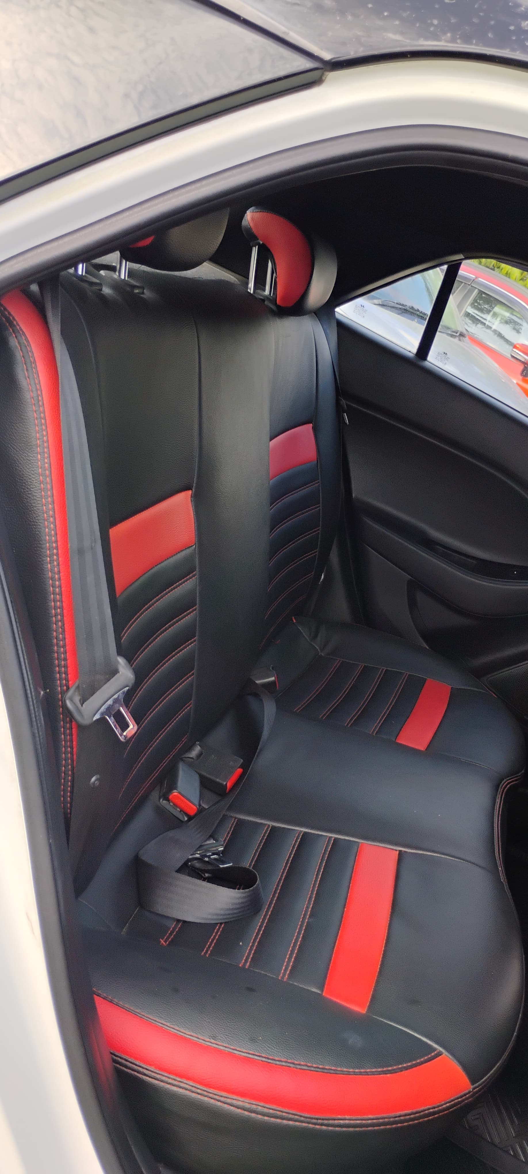 Hyundai i20 - Image 6