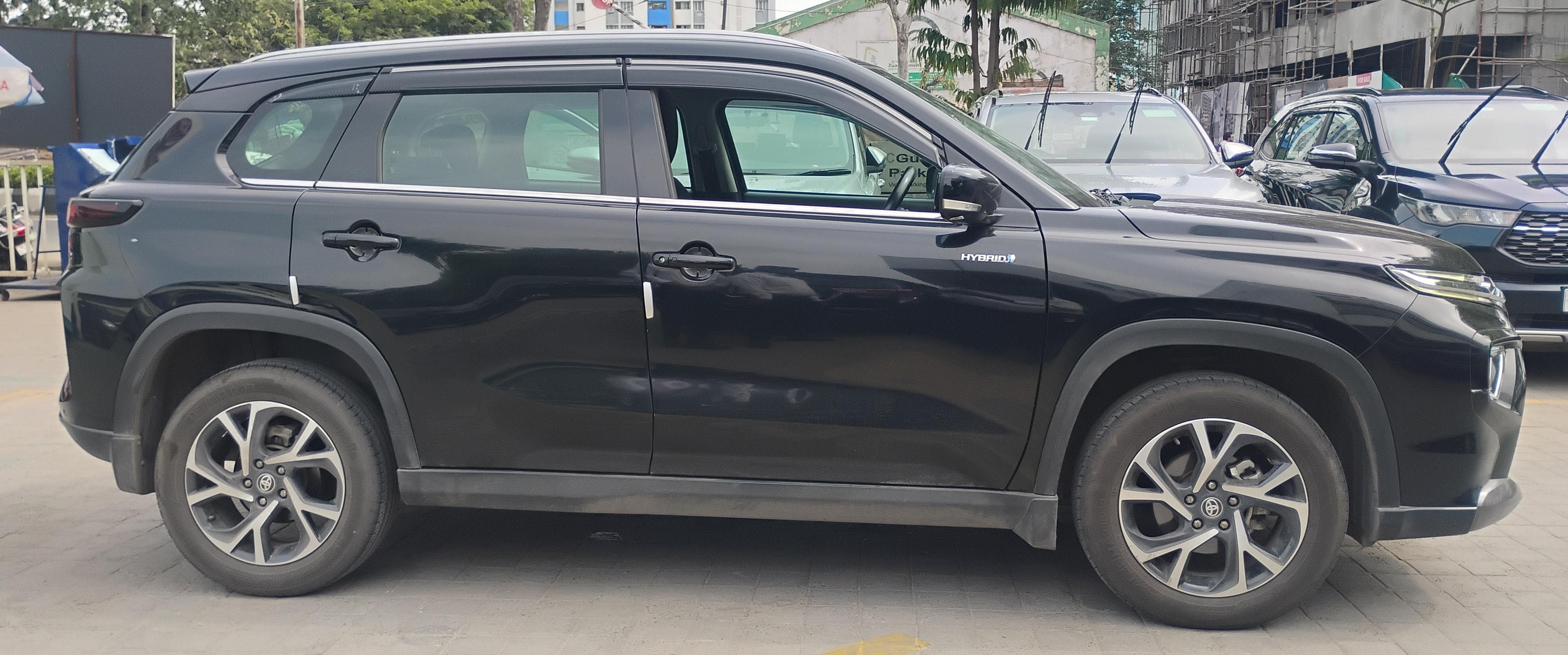 Toyota Urban Cruiser Hyryder - Image 9