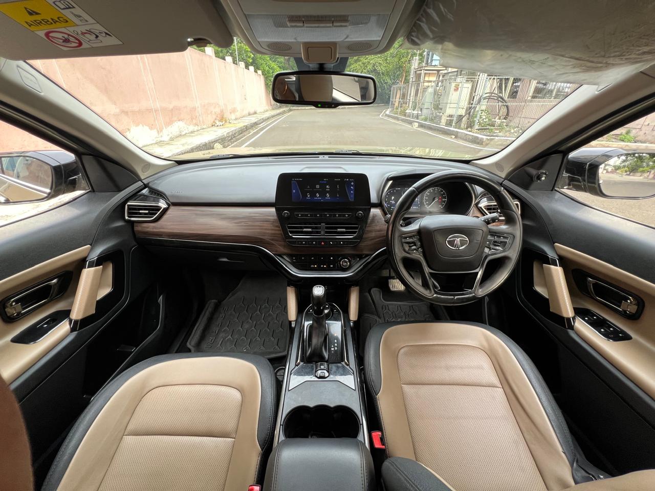 Tata Safari - Image 6
