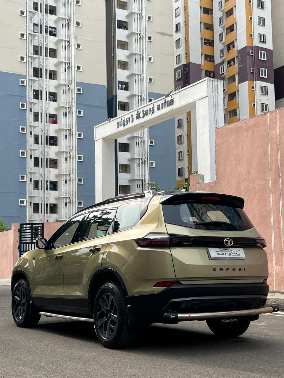 Tata Safari - Image 3