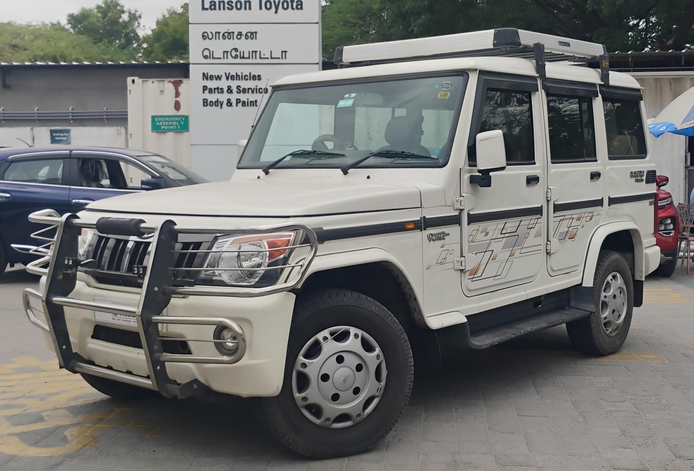 Mahindra Bolero - Image 2