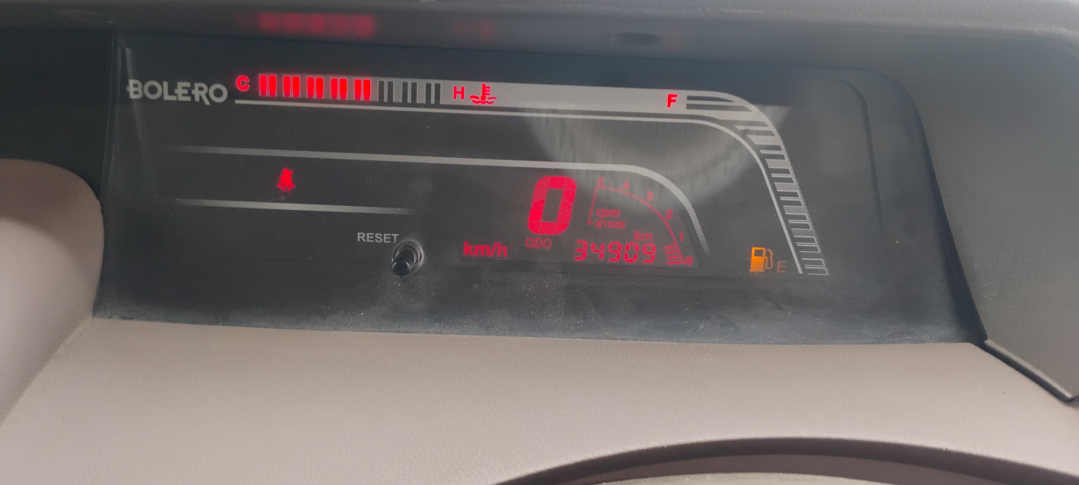 Mahindra Bolero