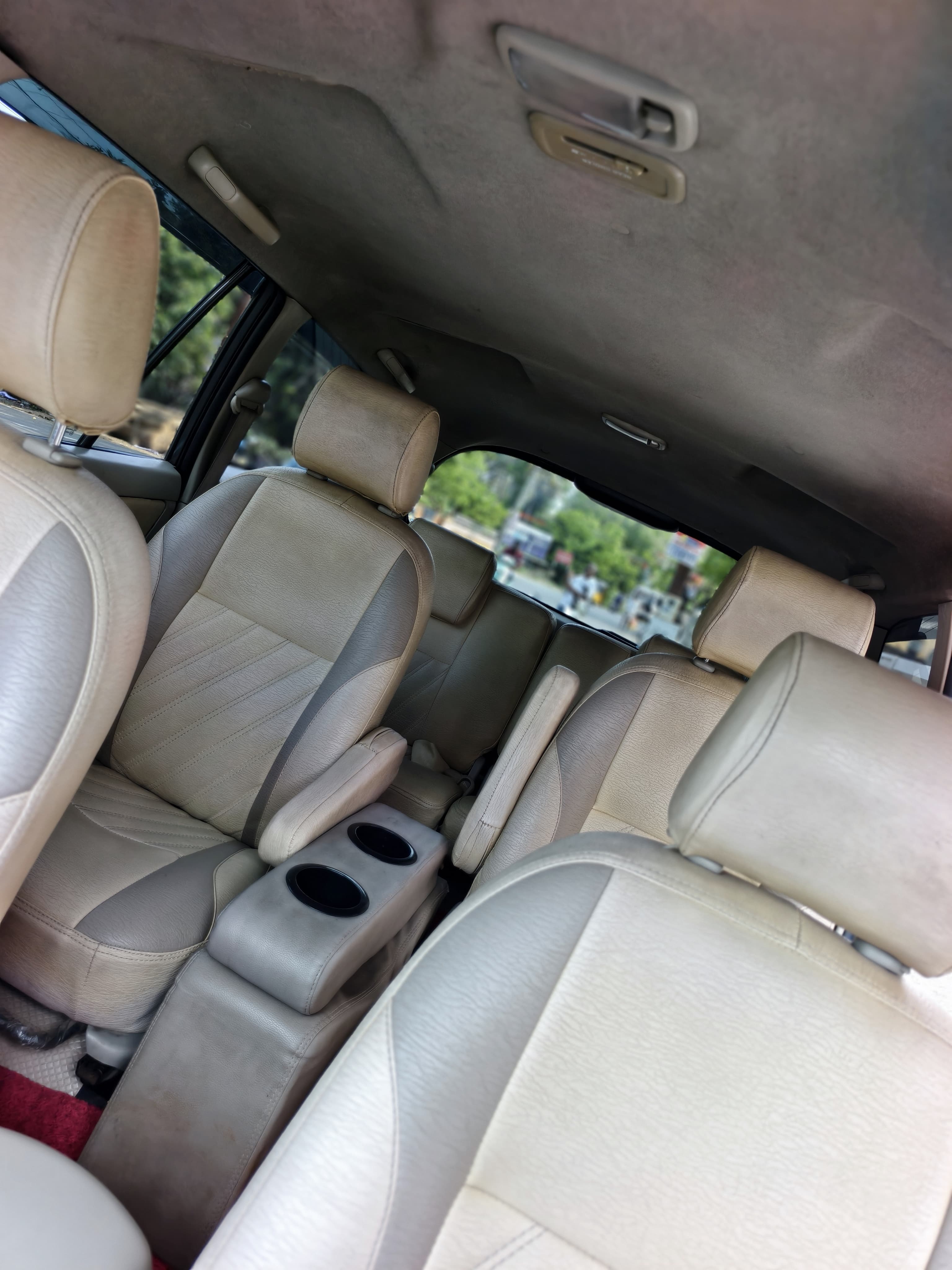 Toyota Innova - Image 9