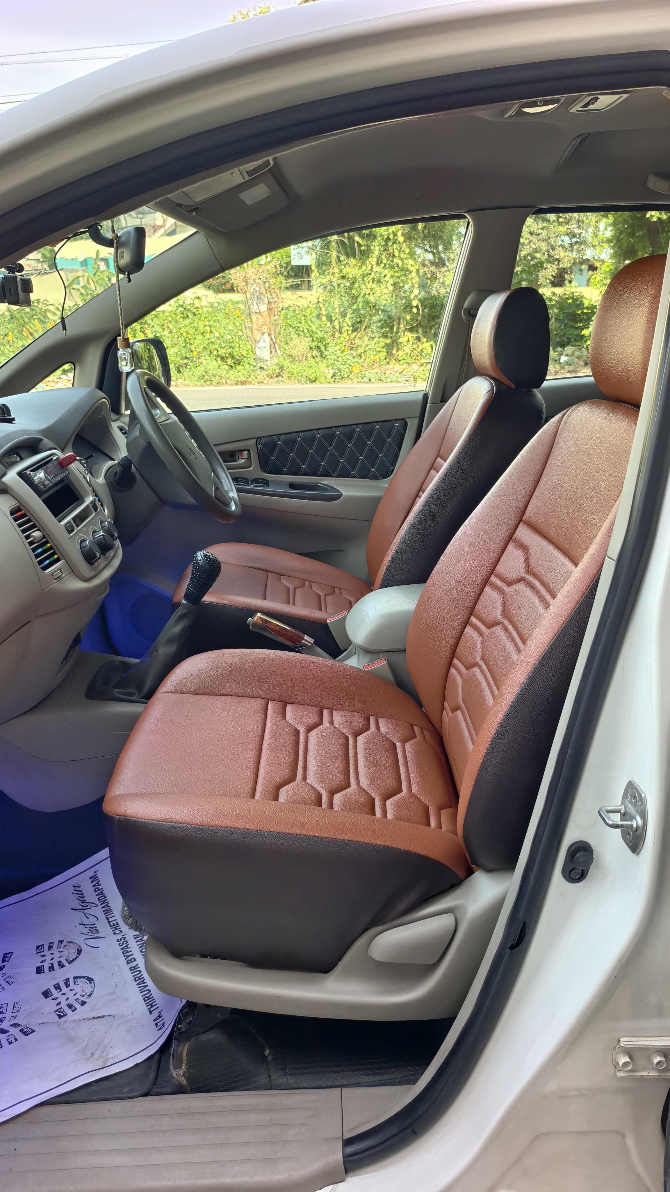 Toyota Innova - Image 6