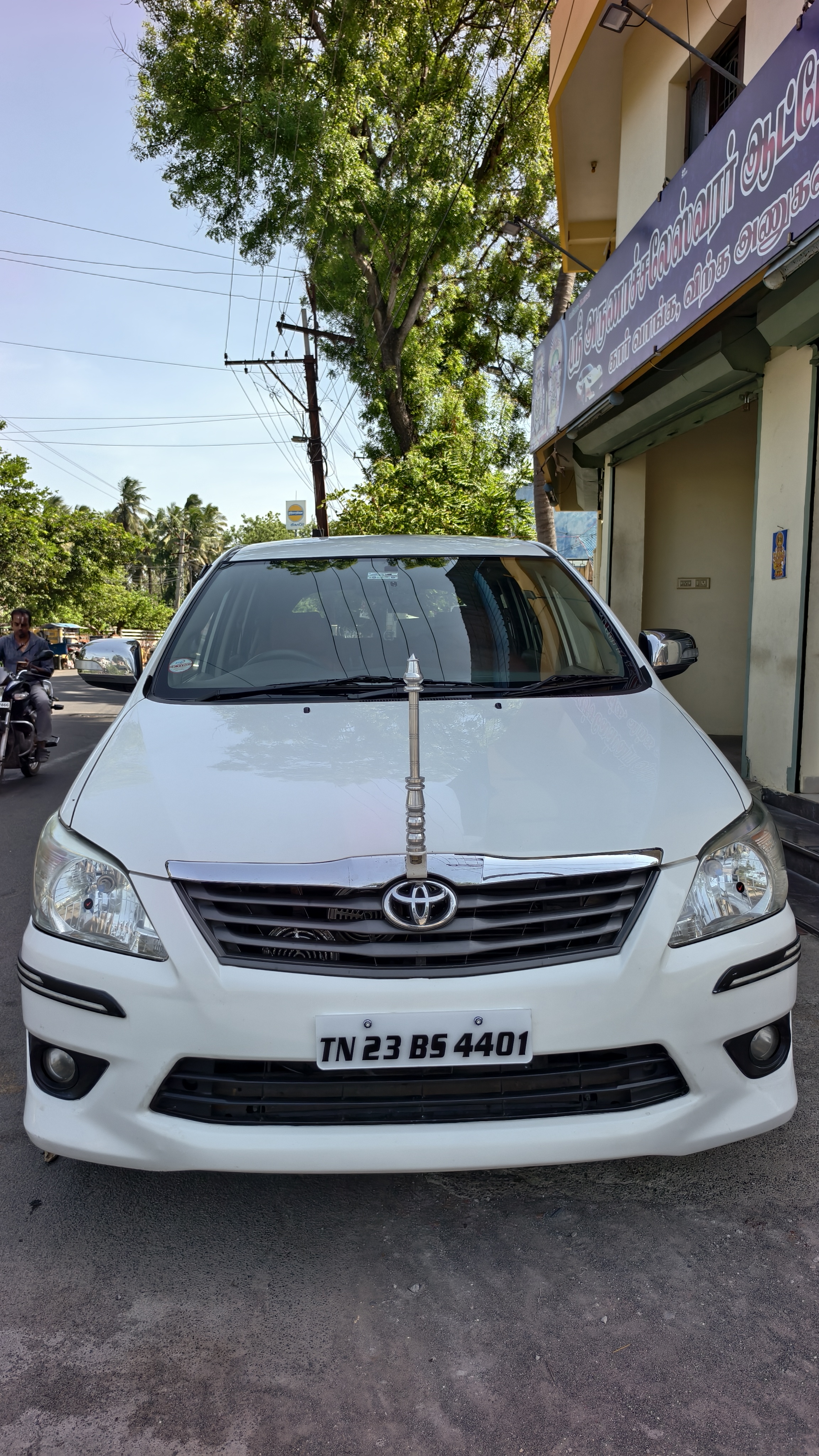 Toyota Innova
