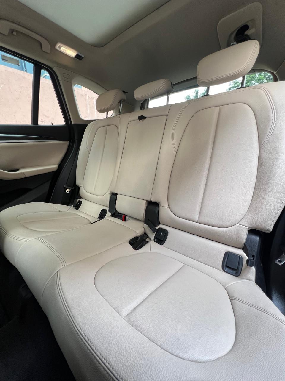 BMW X1 - Image 12