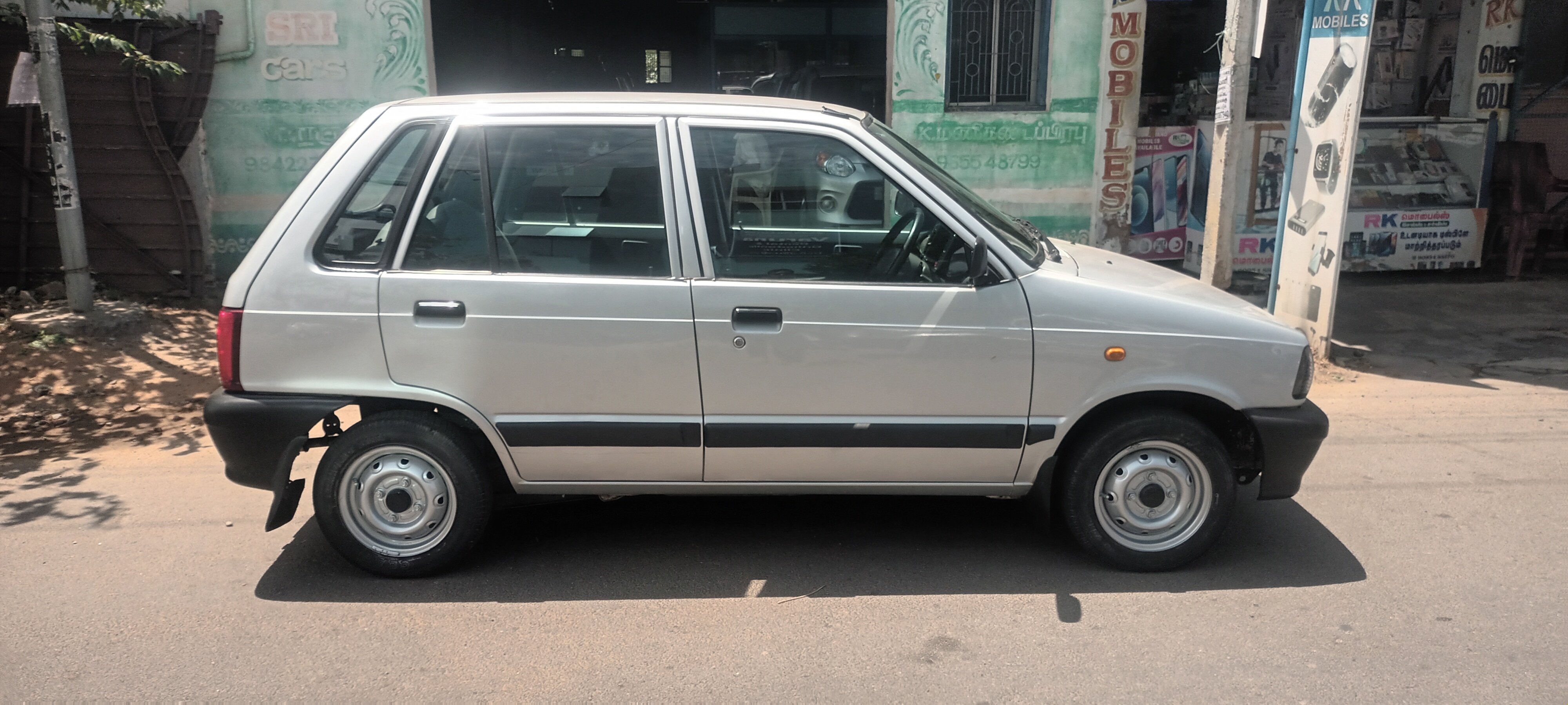 Maruti Suzuki 800 - Image 2