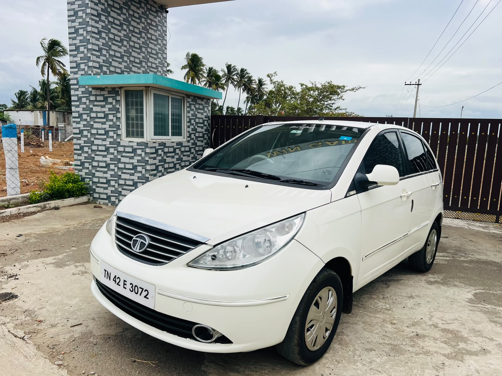Tata Vista - Image 3