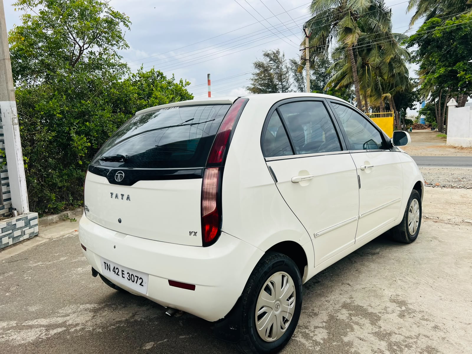 Tata Vista - Image 6