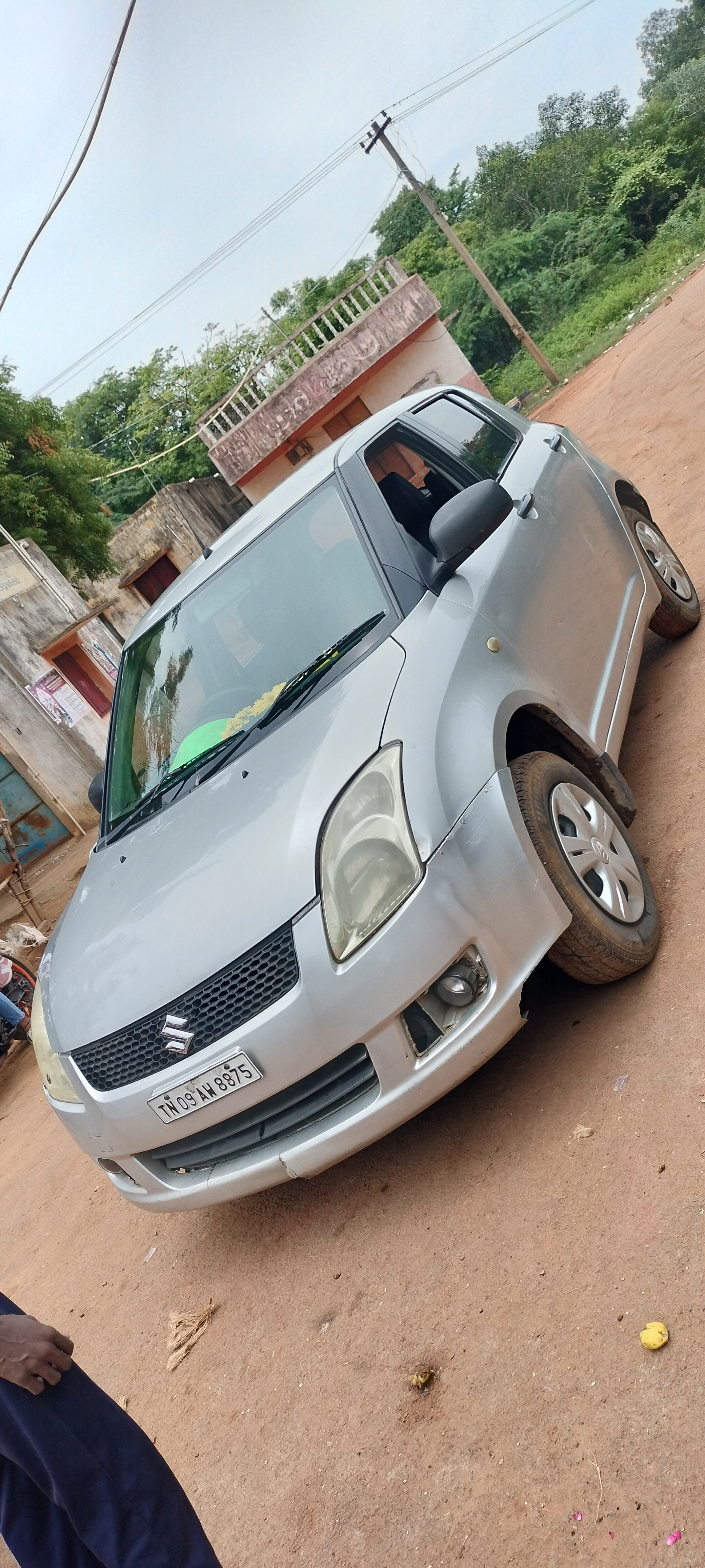 Maruti Suzuki Swift - Image 2
