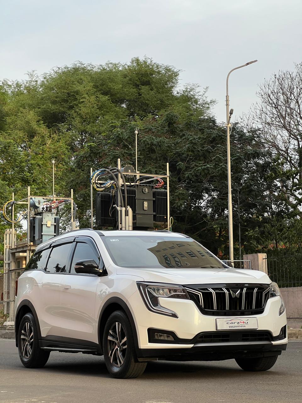 Mahindra XUV700 - Image 12