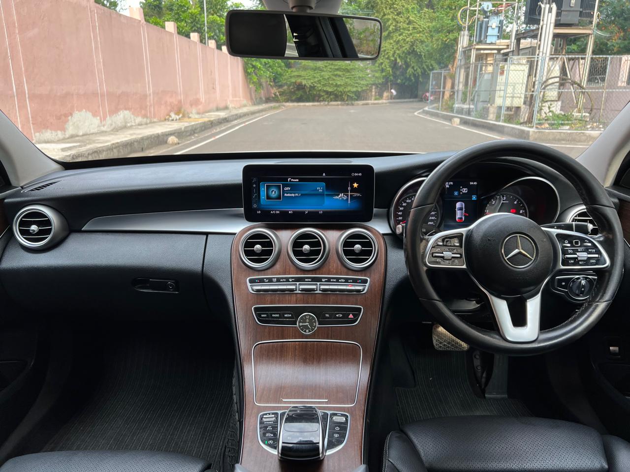 Mercedes Benz c220d - Image 8