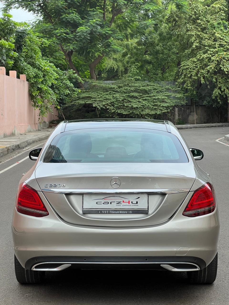 Mercedes Benz c220d - Image 6
