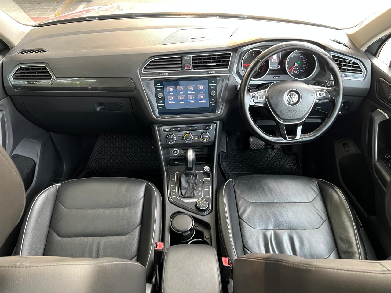 Volkswagen Tiguan - Image 7