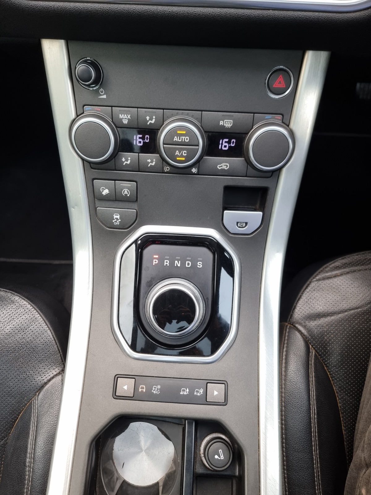 Land Rover Range Rover Evoque - Image 11