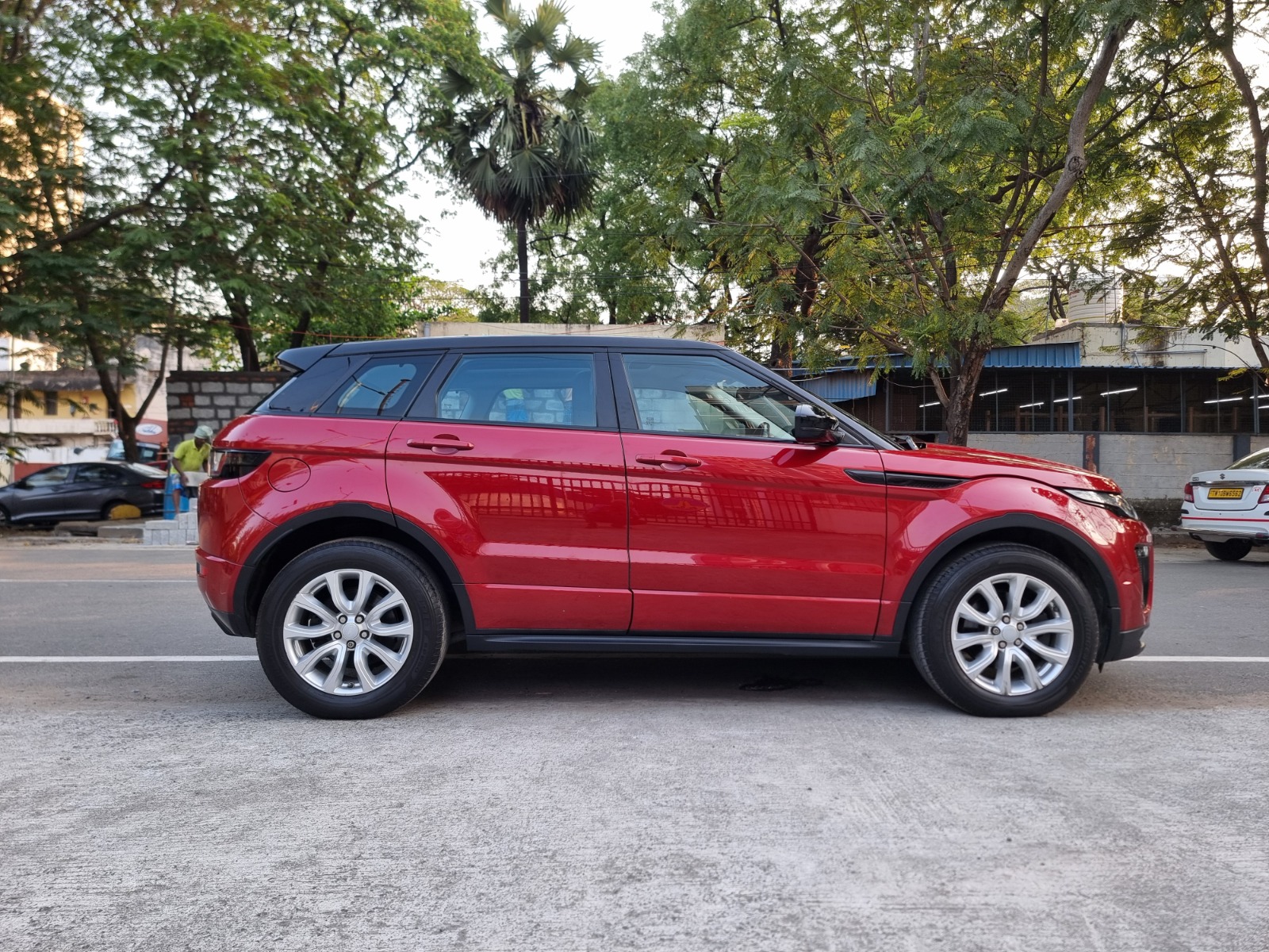 Land Rover Range Rover Evoque - Image 3