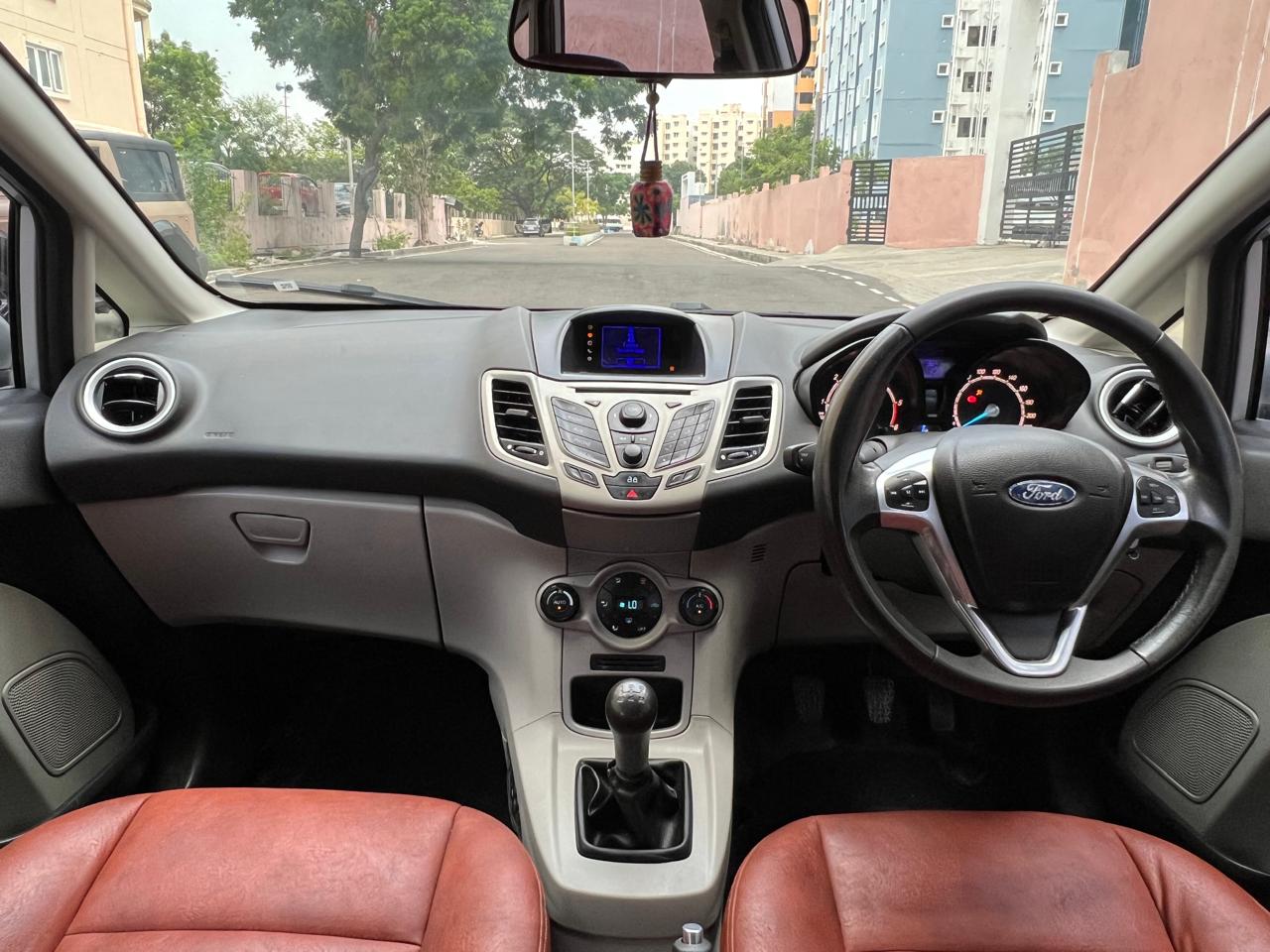 Ford Fiesta - Image 6