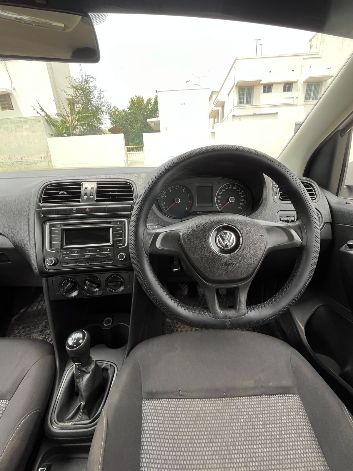 Volkswagen Polo - Image 4