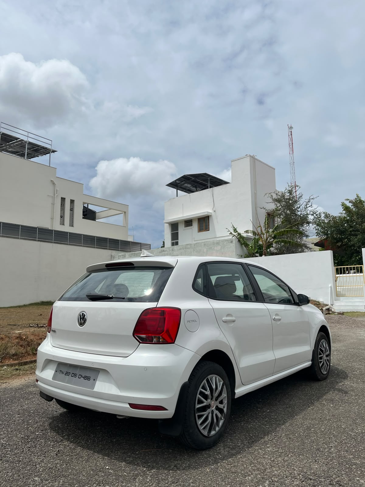 Volkswagen Polo - Image 7