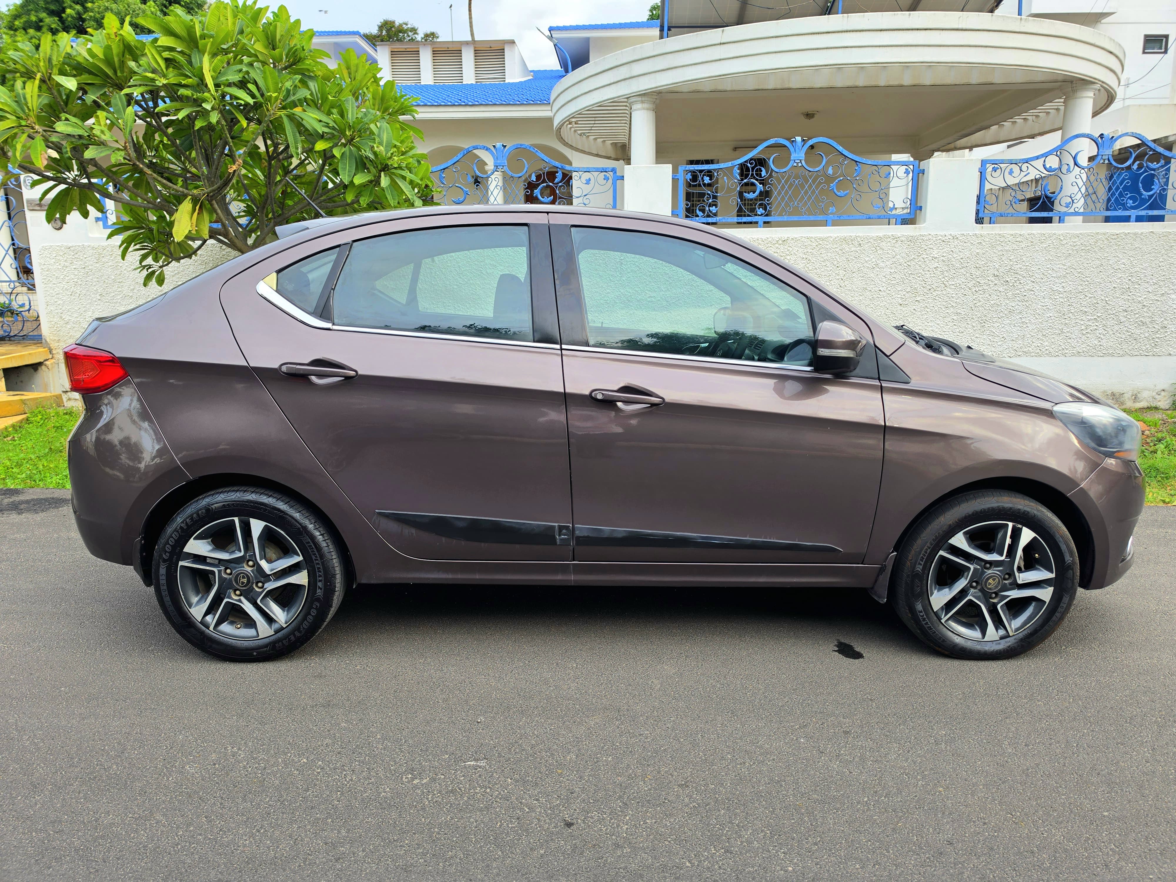 Tata Tigor - Image 4
