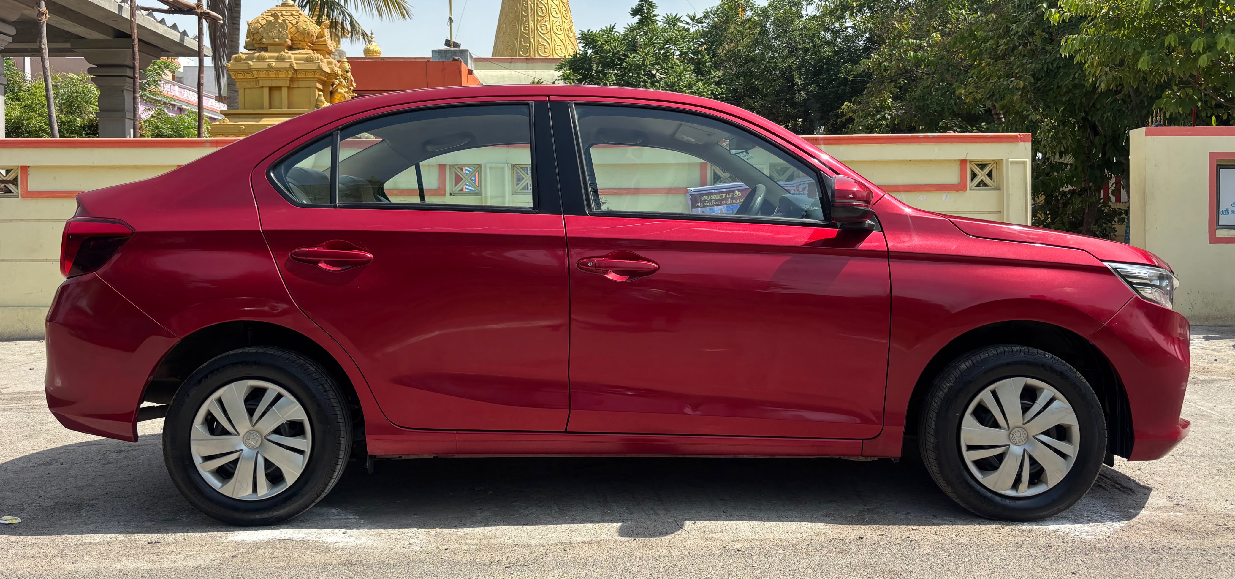 Honda Amaze - Image 9