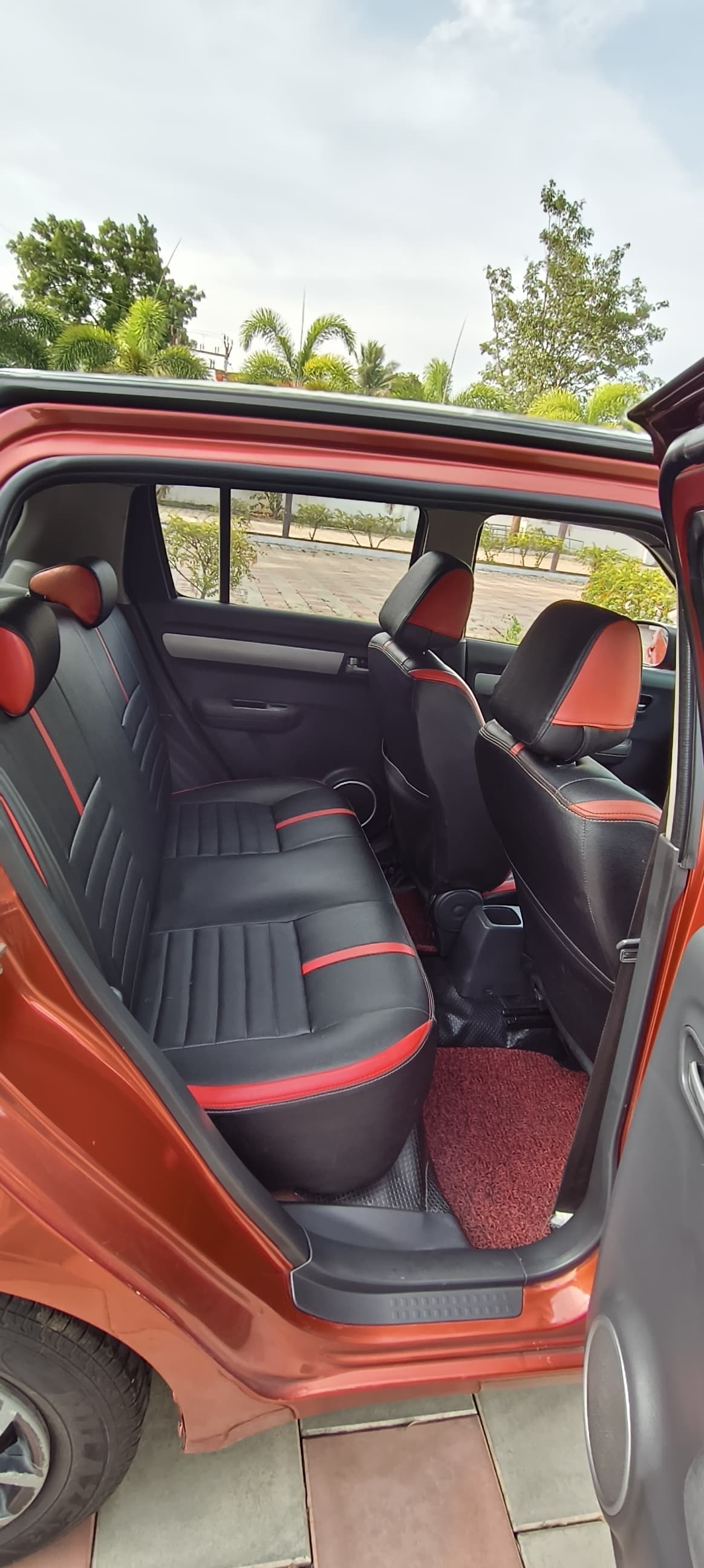 Maruti Suzuki Swift - Image 3