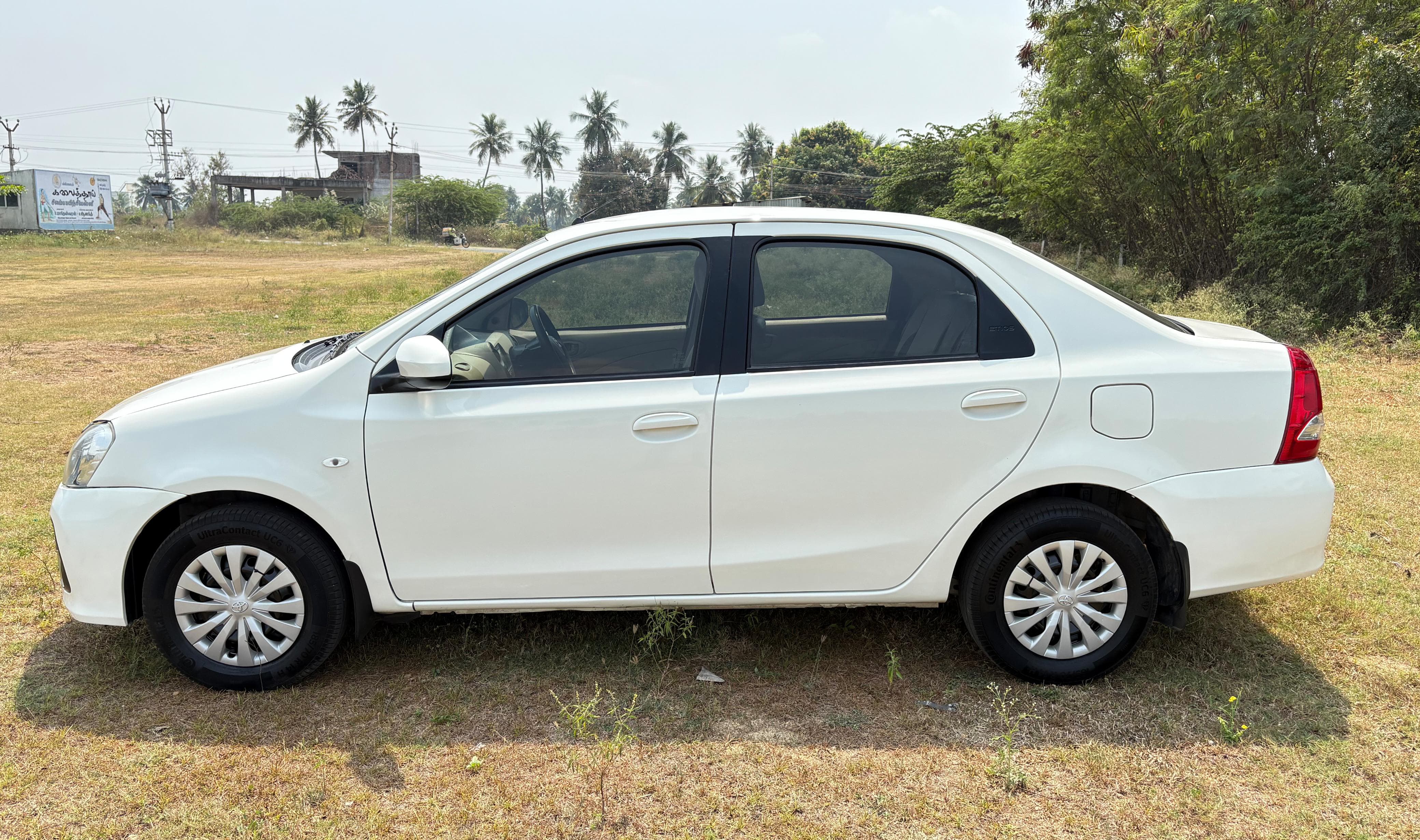 Toyota Etios - Image 4