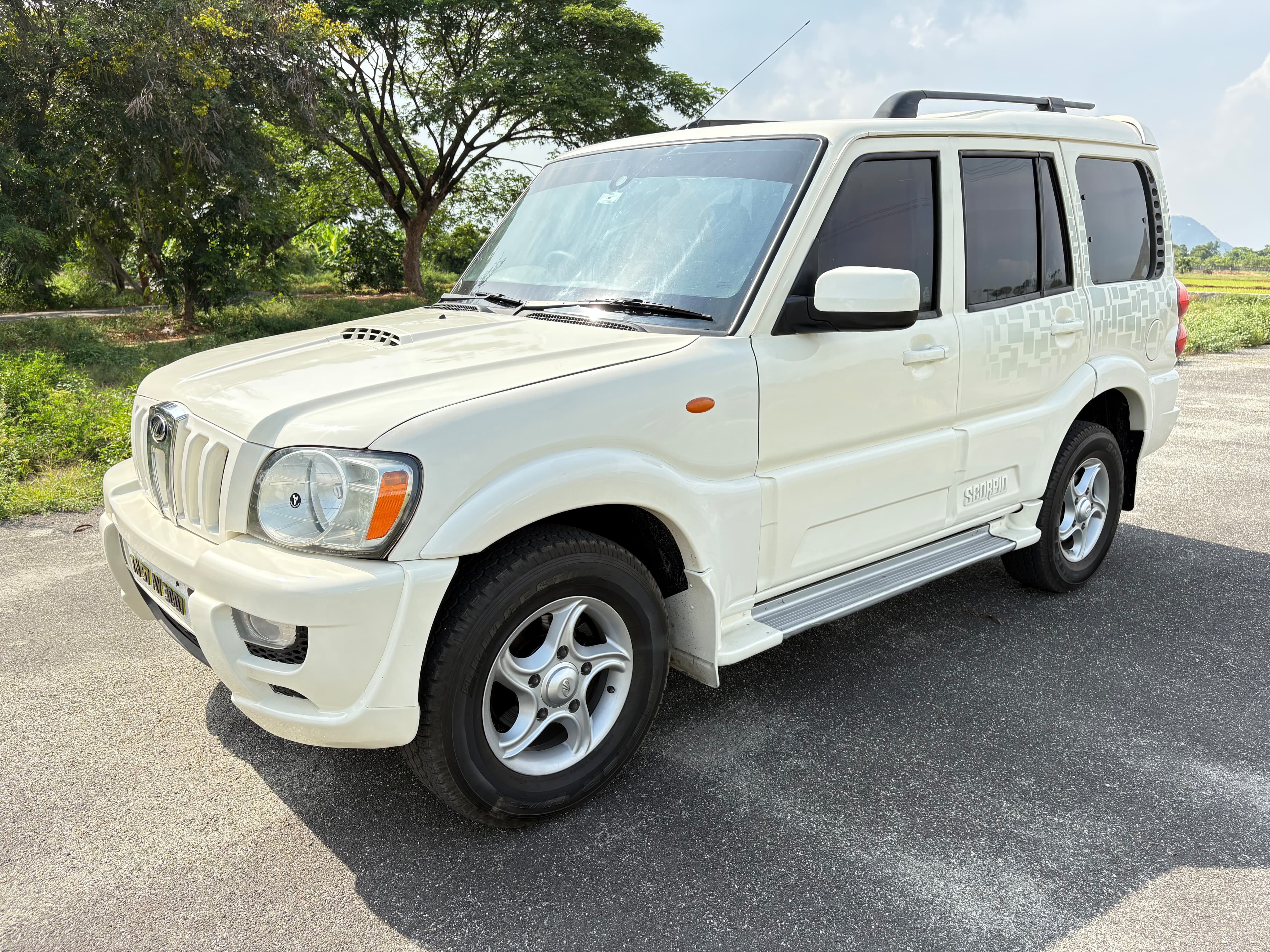 Mahindra Scorpio - Image 3