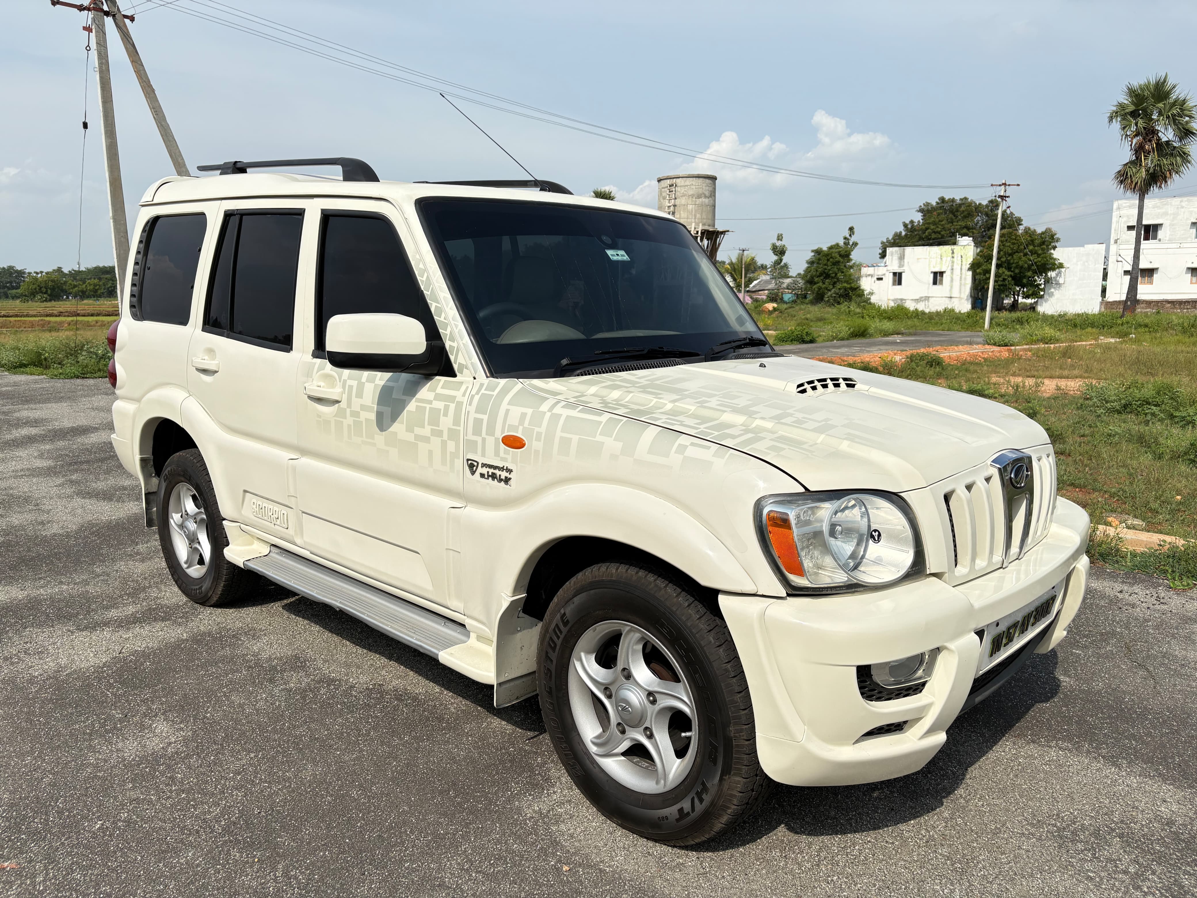 Mahindra Scorpio - Image 2