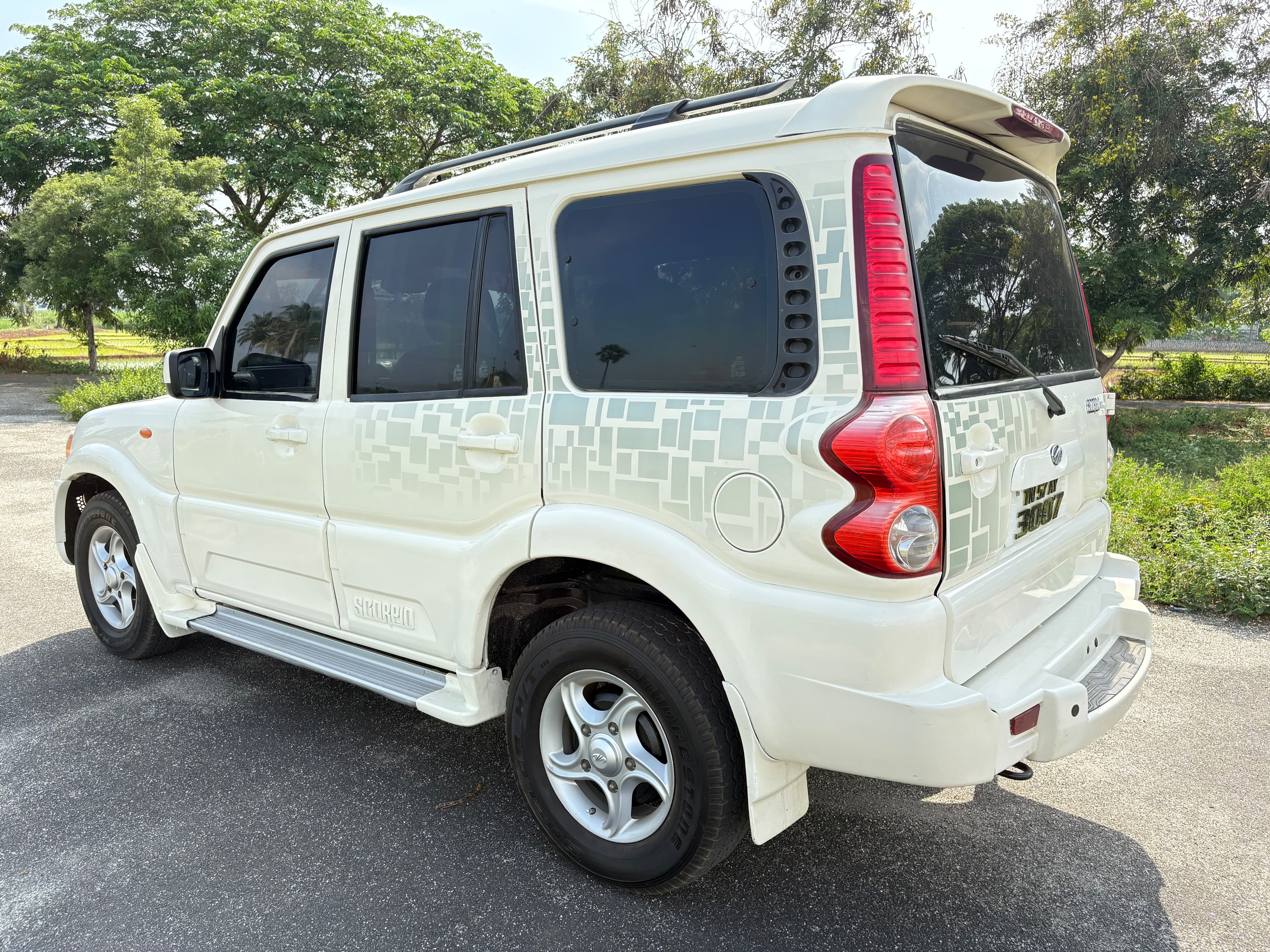 Mahindra Scorpio - Image 5