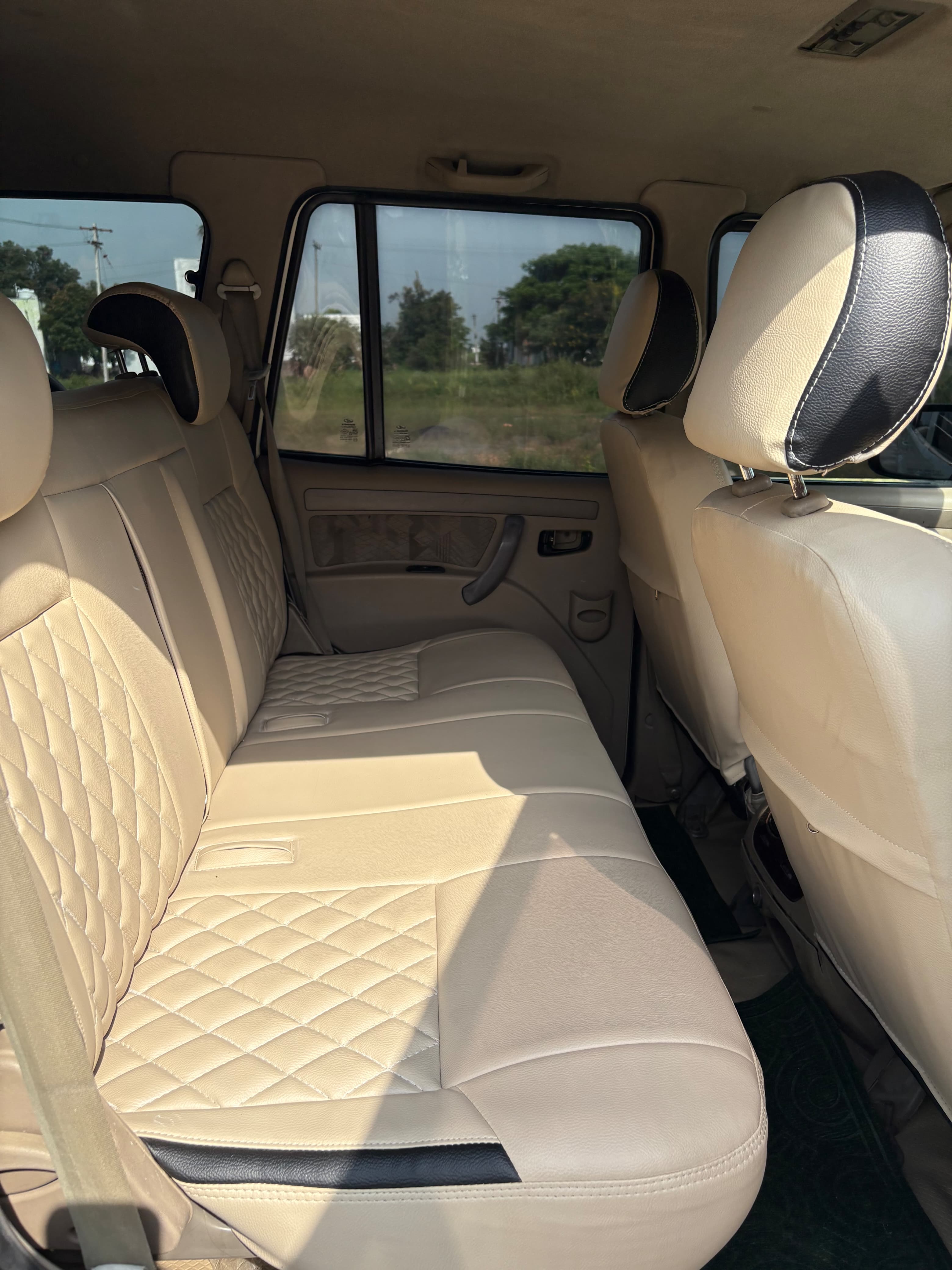 Mahindra Scorpio - Image 8