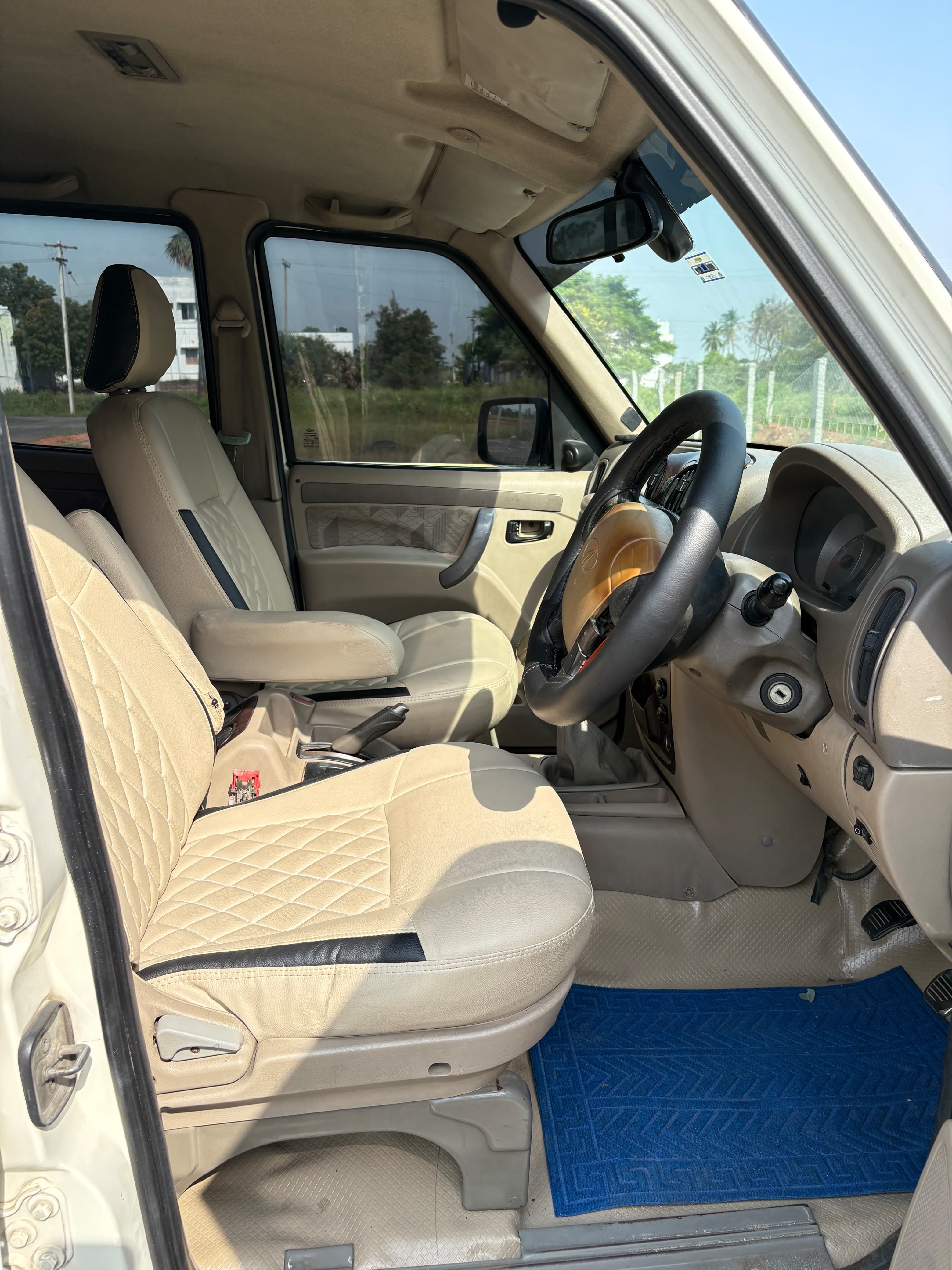 Mahindra Scorpio - Image 7