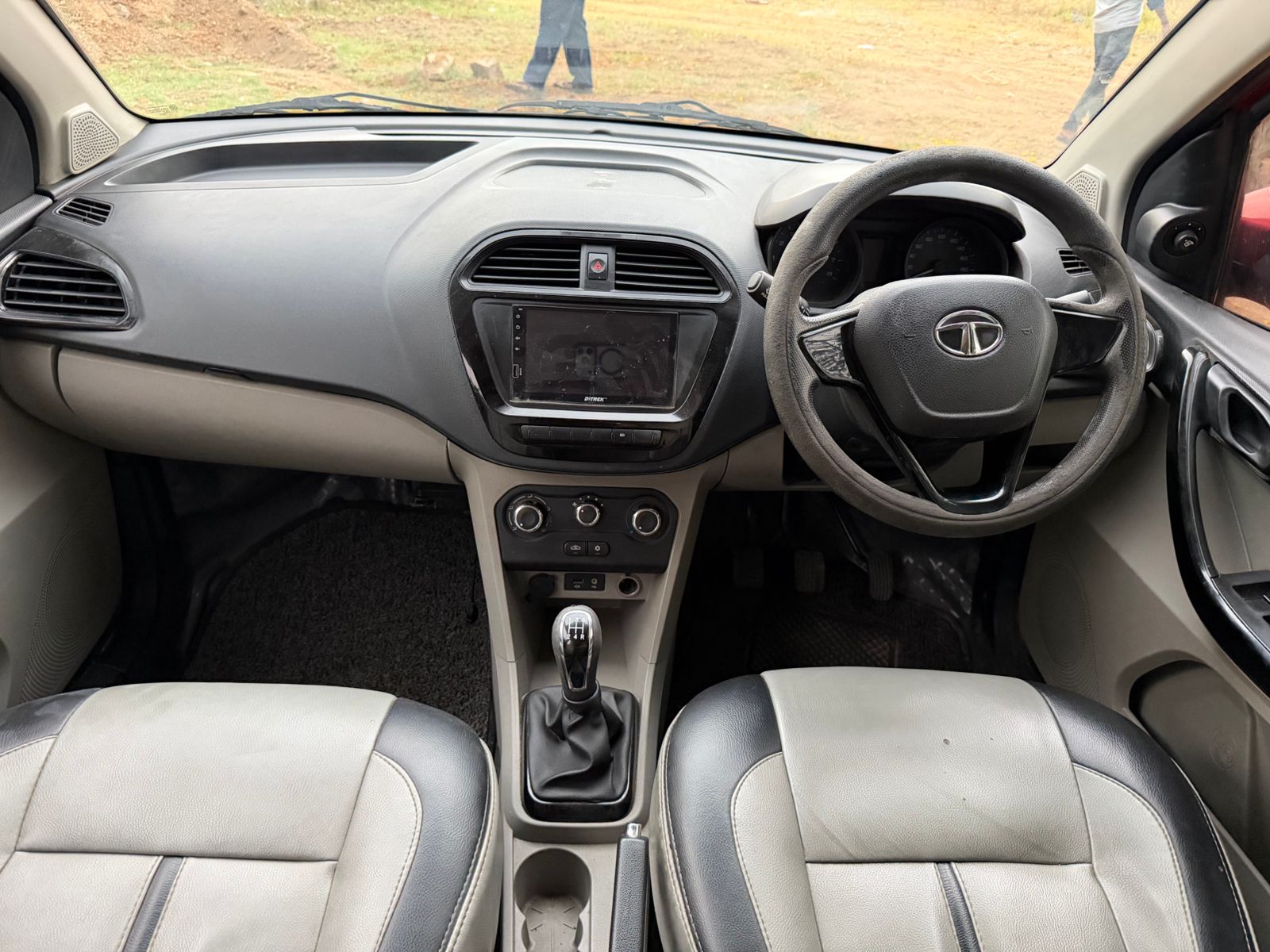 Tata Tiago - Image 4
