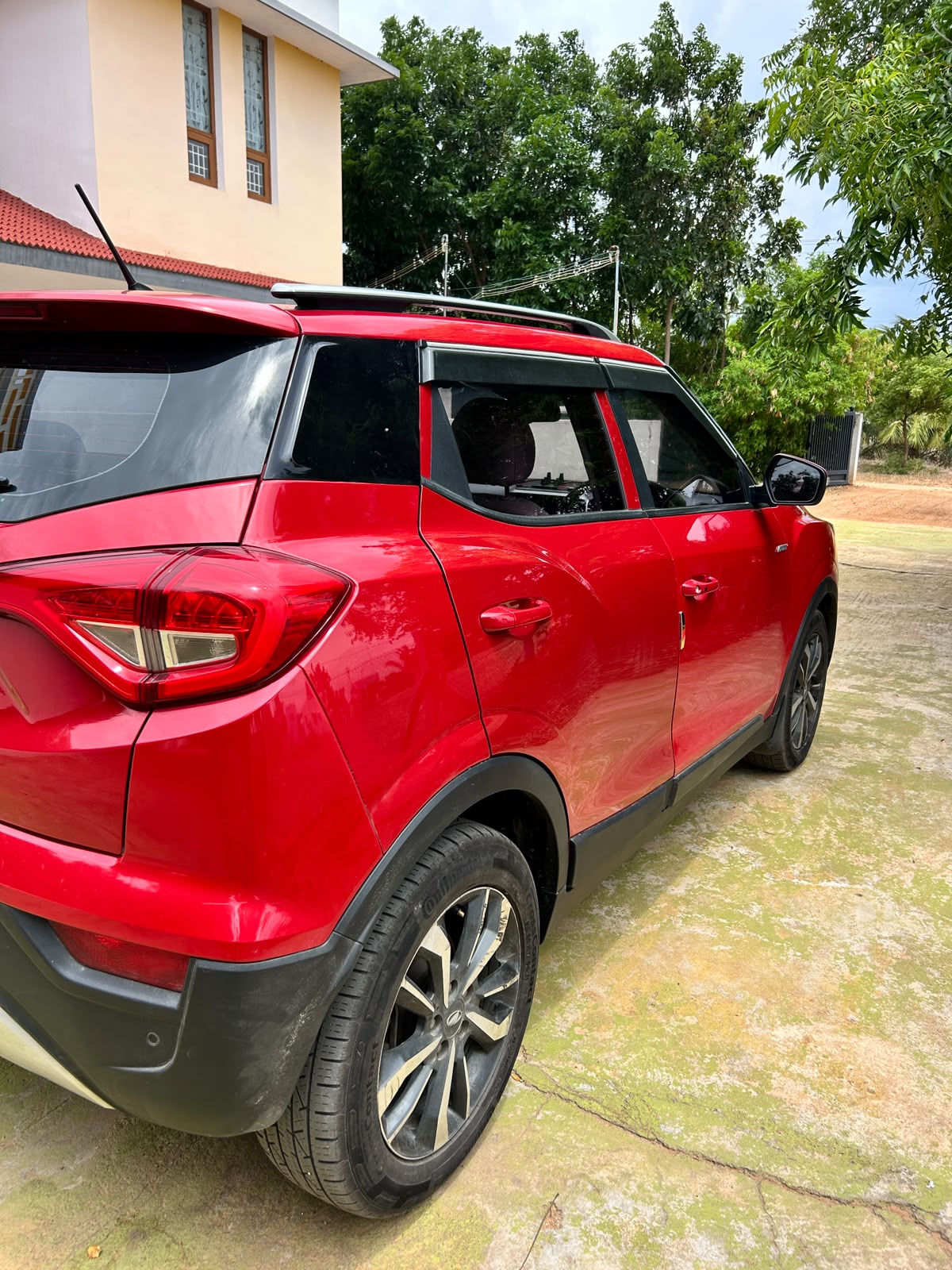 Mahindra XUV300 - Image 5