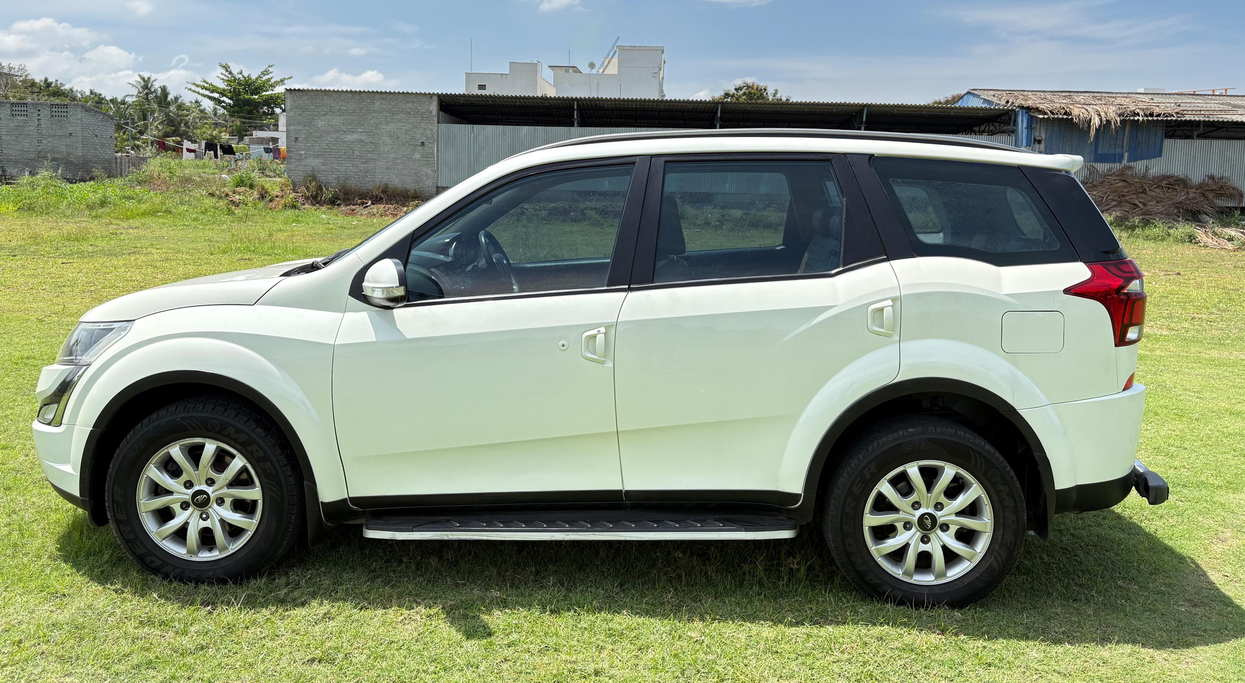Mahindra XUV500 - Image 5