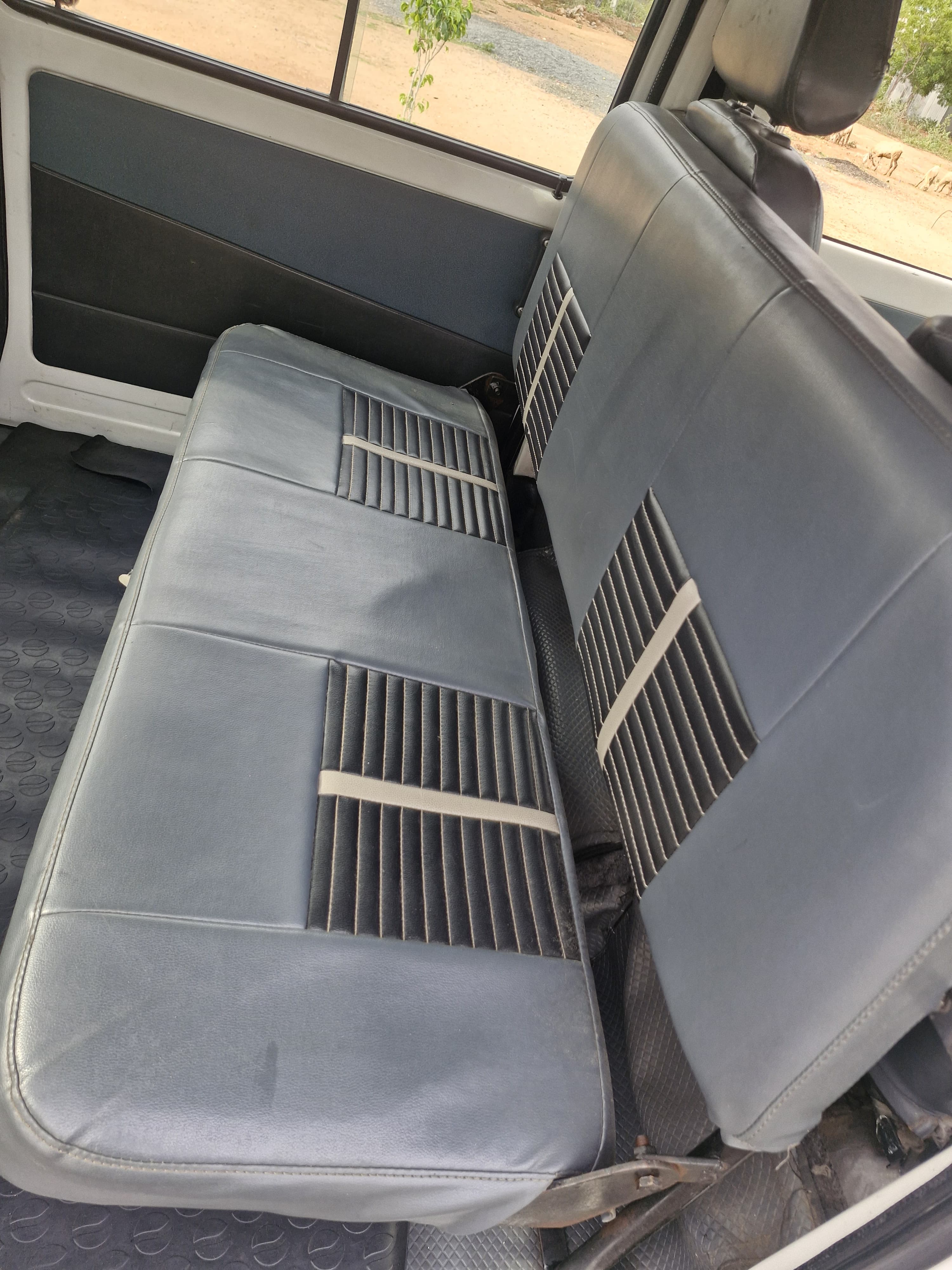 Maruti Suzuki Omni - Image 6