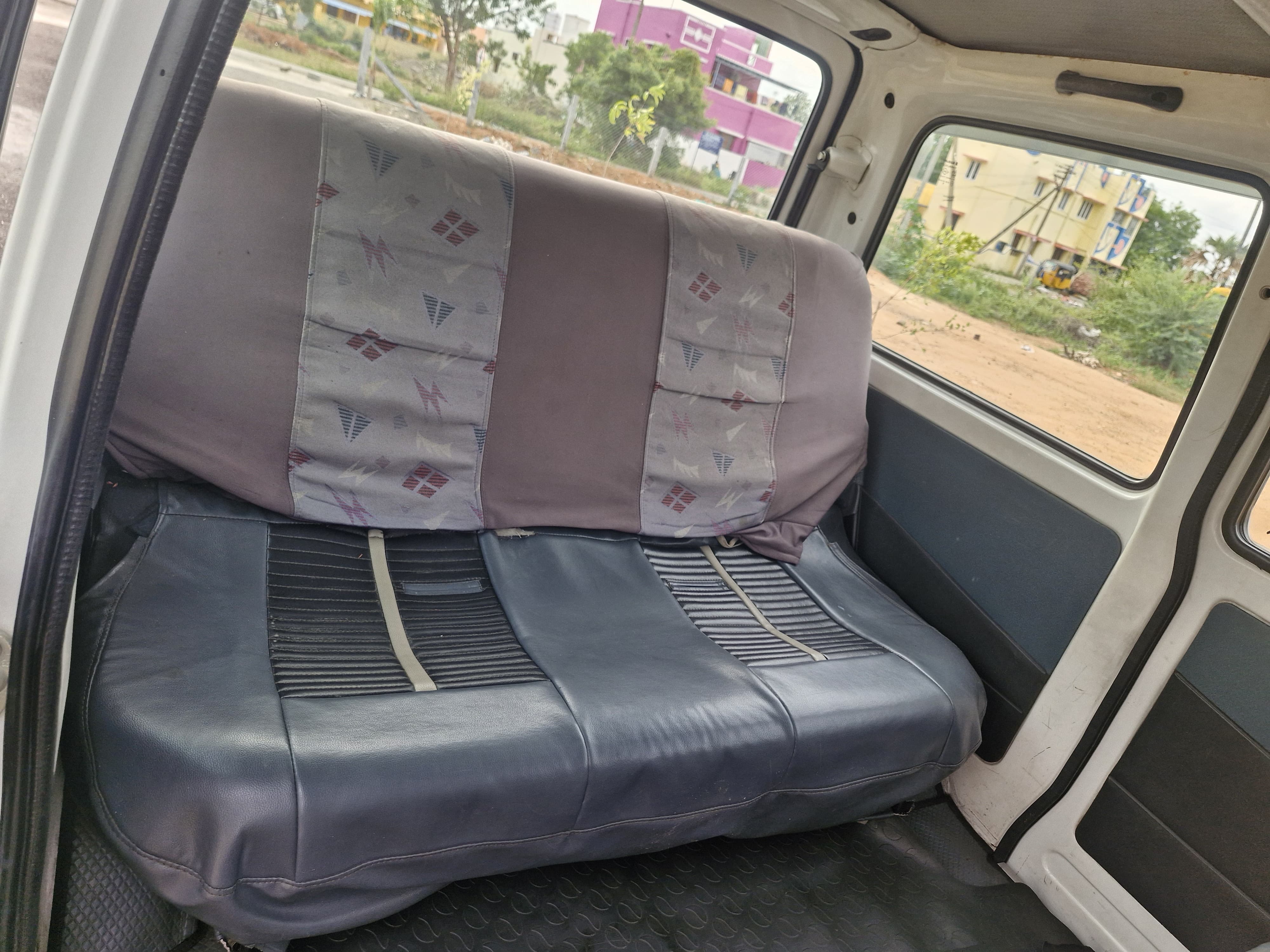 Maruti Suzuki Omni - Image 7
